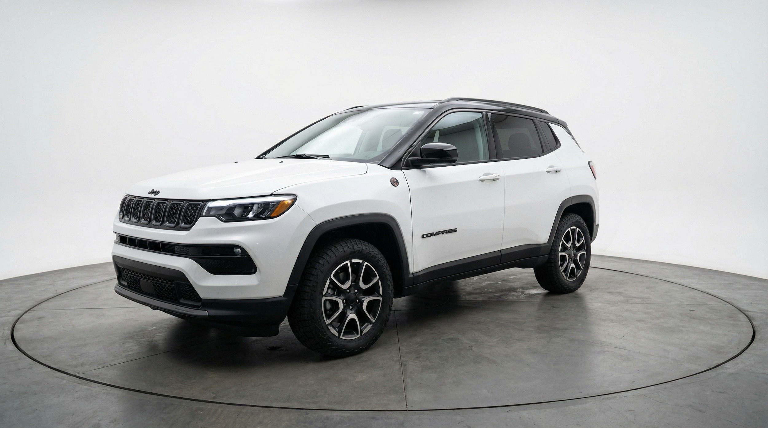Thumbnail: 2025 Jeep Compass - 3