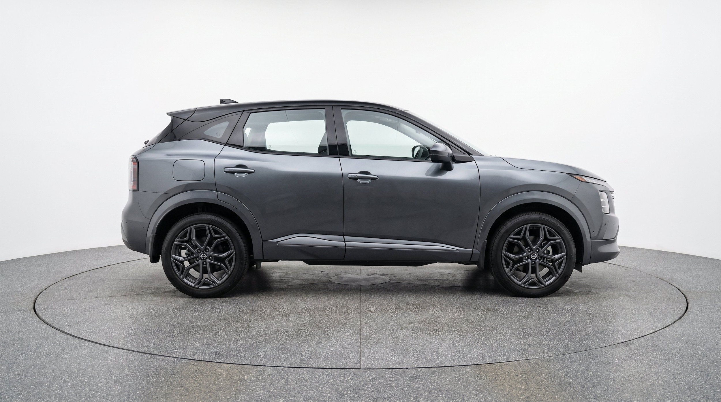 Thumbnail: 2026 Nissan Kicks - 10