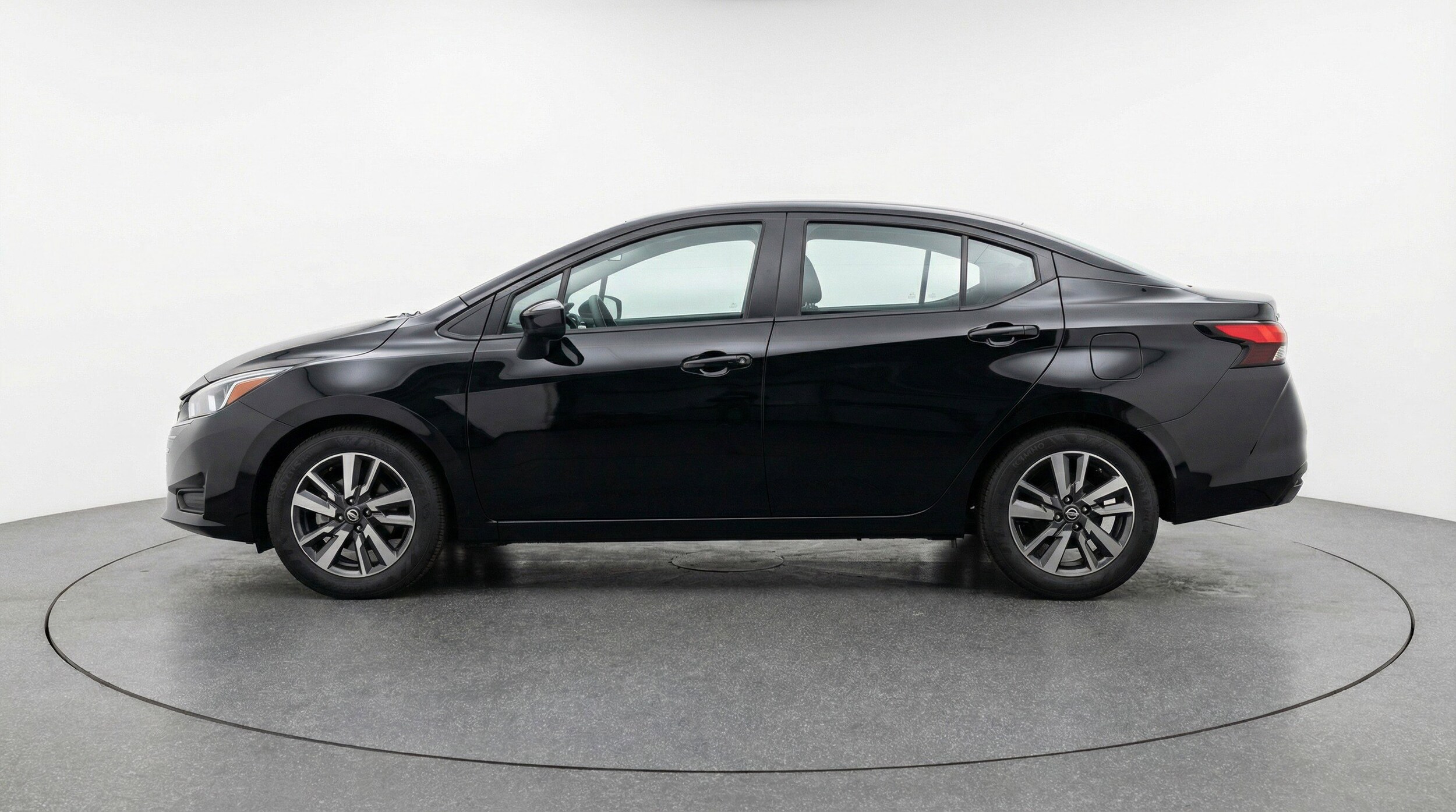 Thumbnail: 2025 Nissan Versa - 5