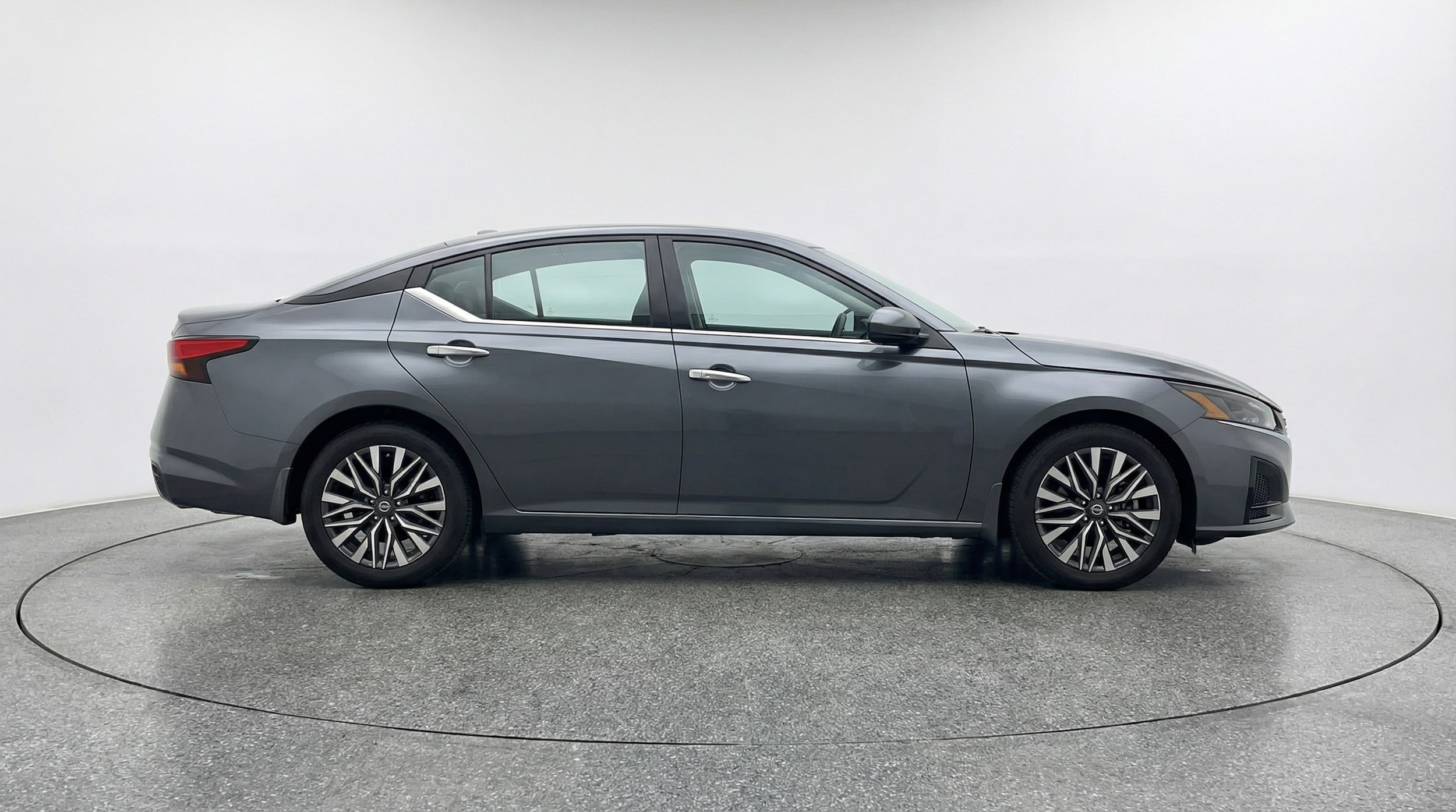 Thumbnail: 2025 Nissan Altima - 8