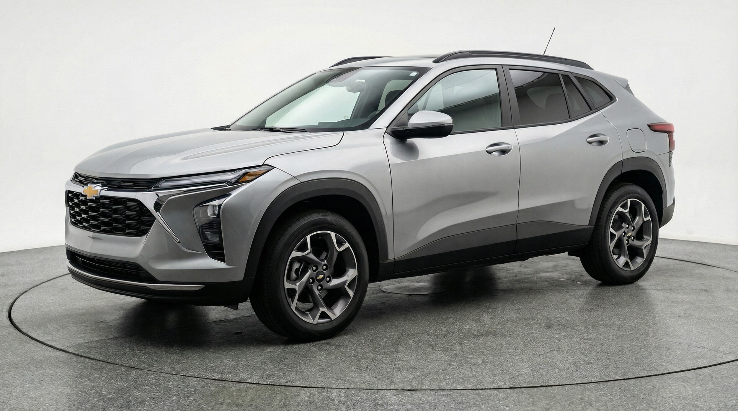 Thumbnail: 2025 Chevrolet Trax - 3