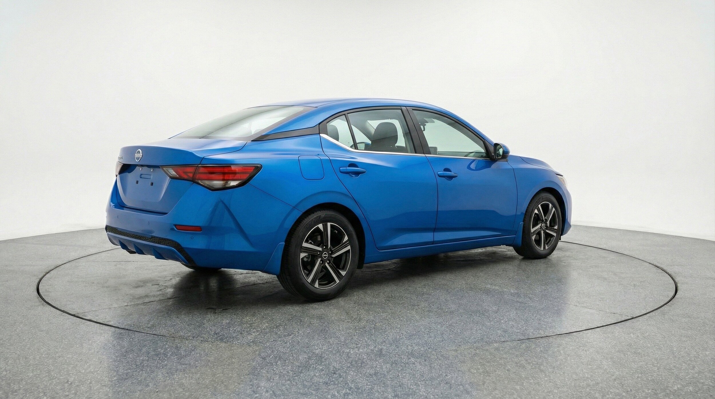 Thumbnail: 2025 Nissan Sentra - 9