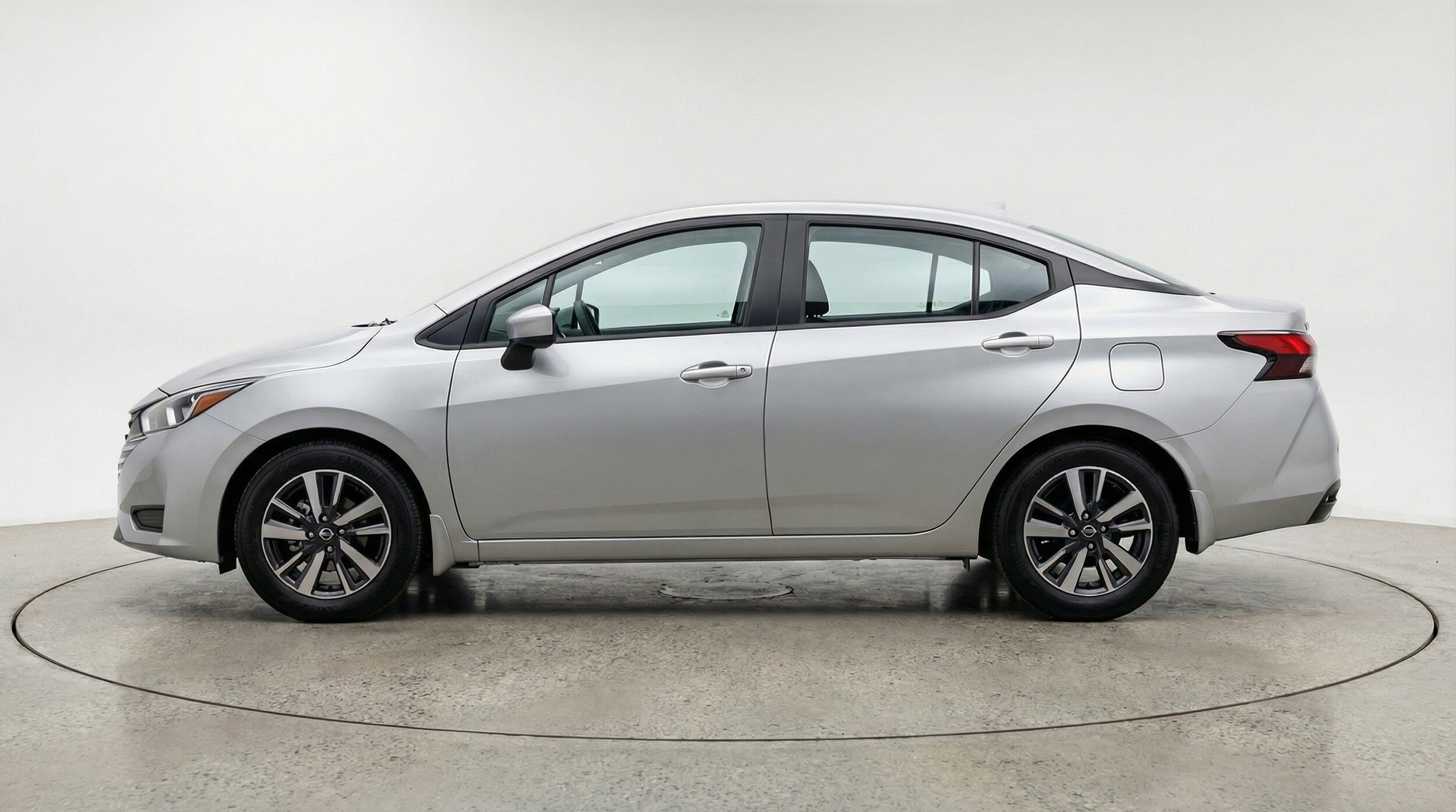 Thumbnail: 2025 Nissan Versa - 5