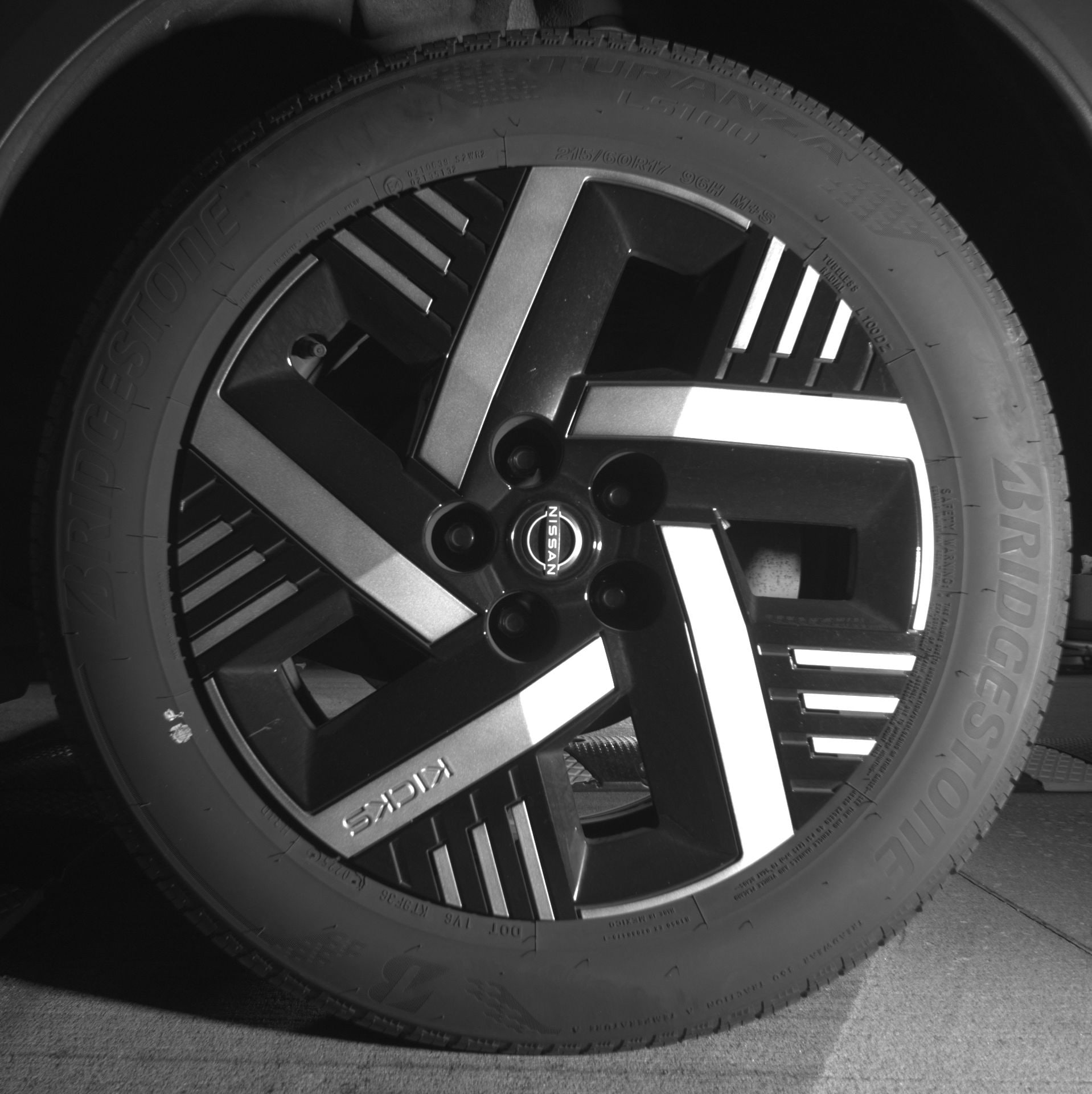 Thumbnail: 2025 Nissan Kicks - 11