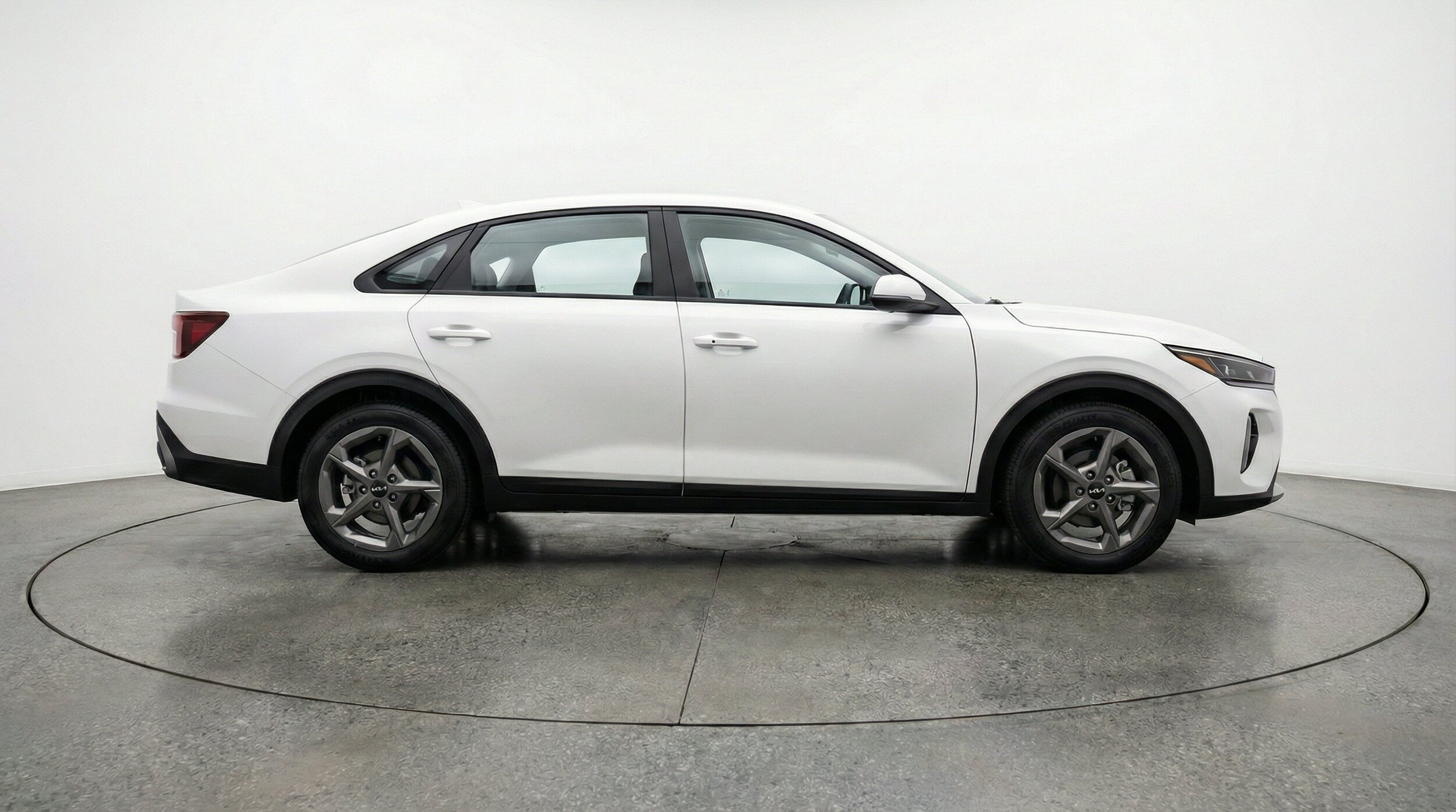 Thumbnail: 2025 Kia K4 - 11