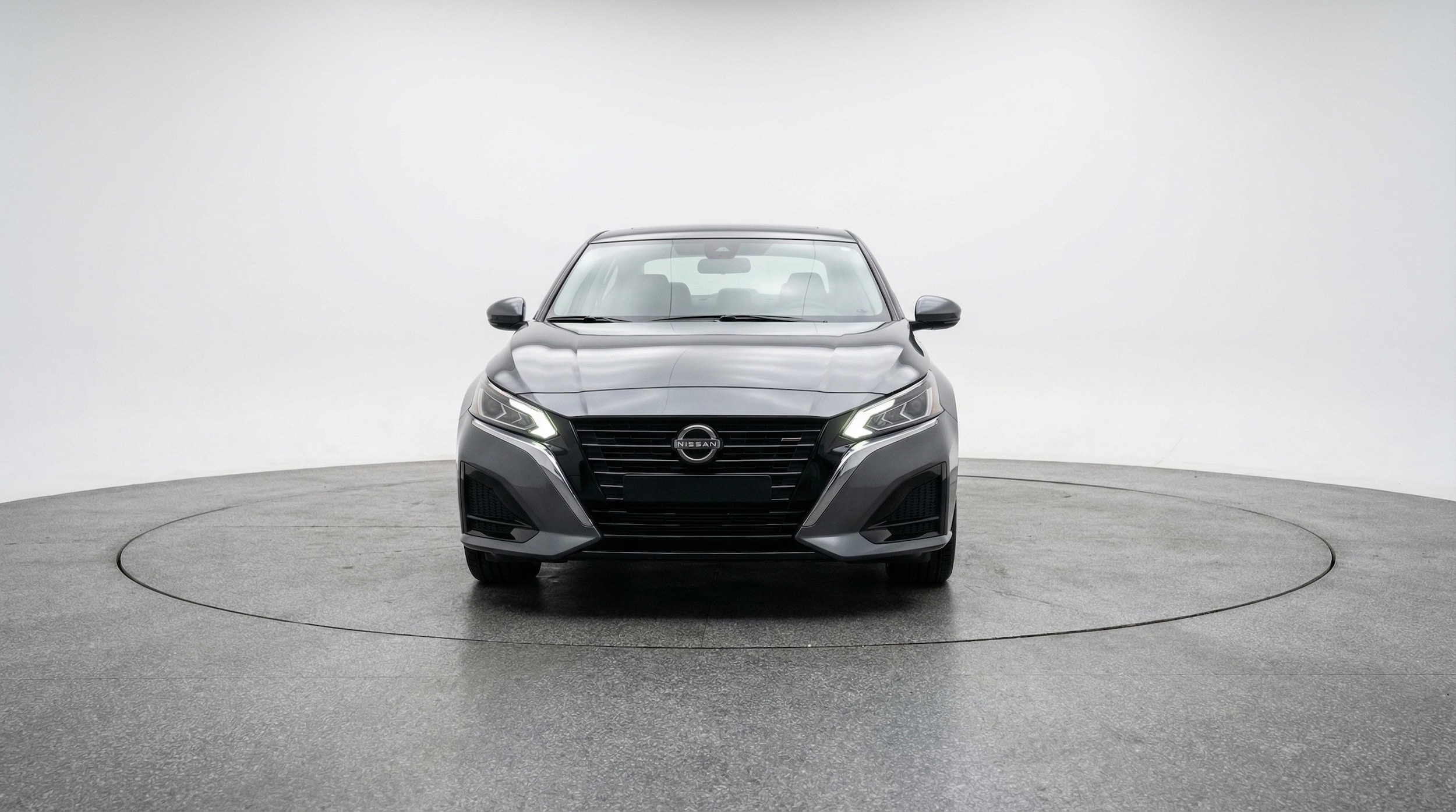 Thumbnail: 2025 Nissan Altima - 2