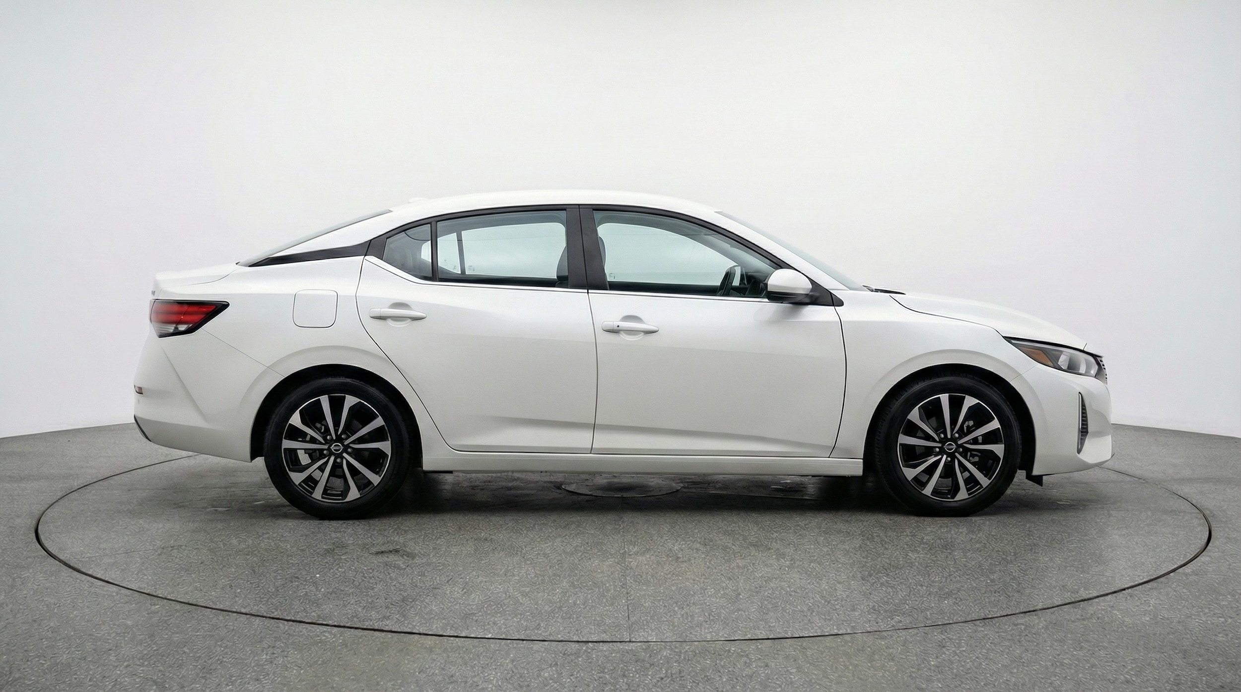 Thumbnail: 2025 Nissan Sentra - 8