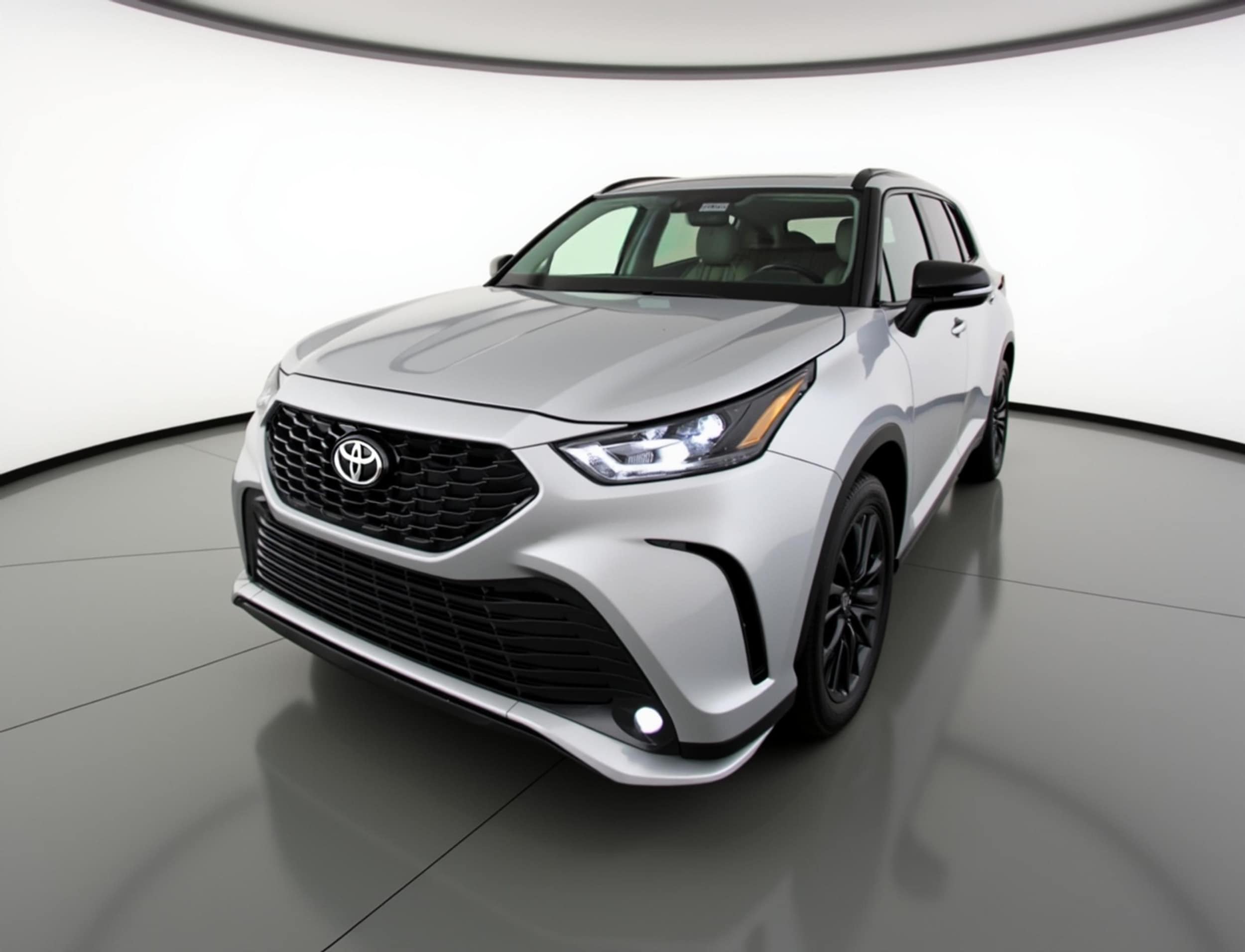 Thumbnail: 2025 Toyota Highlander - 3