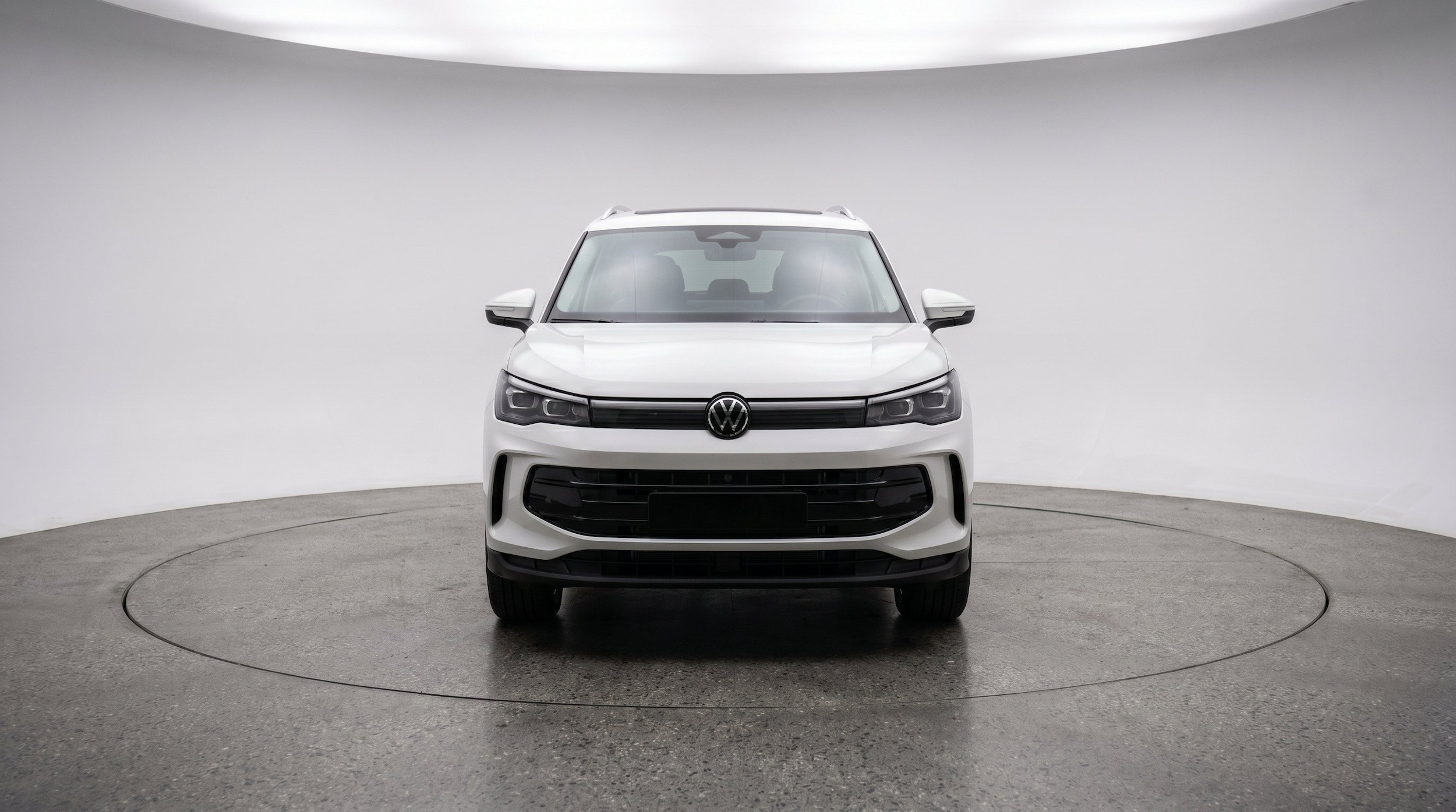 Thumbnail: 2026 Volkswagen Tiguan - 2