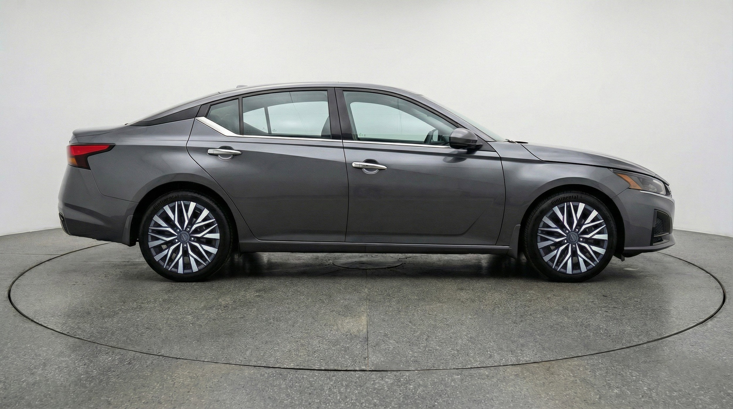 Thumbnail: 2025 Nissan Altima - 11