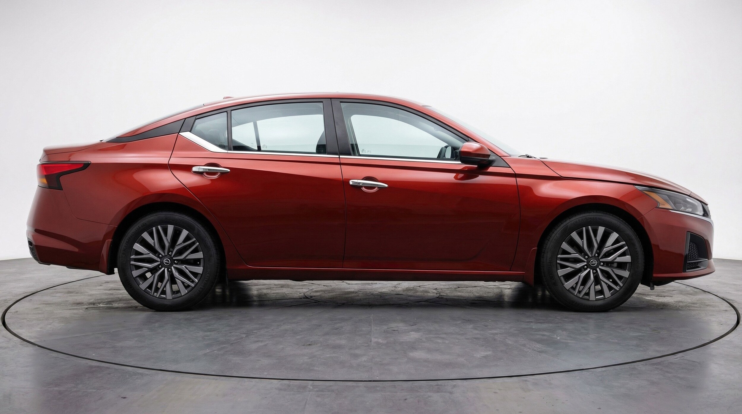 Thumbnail: 2025 Nissan Altima - 11