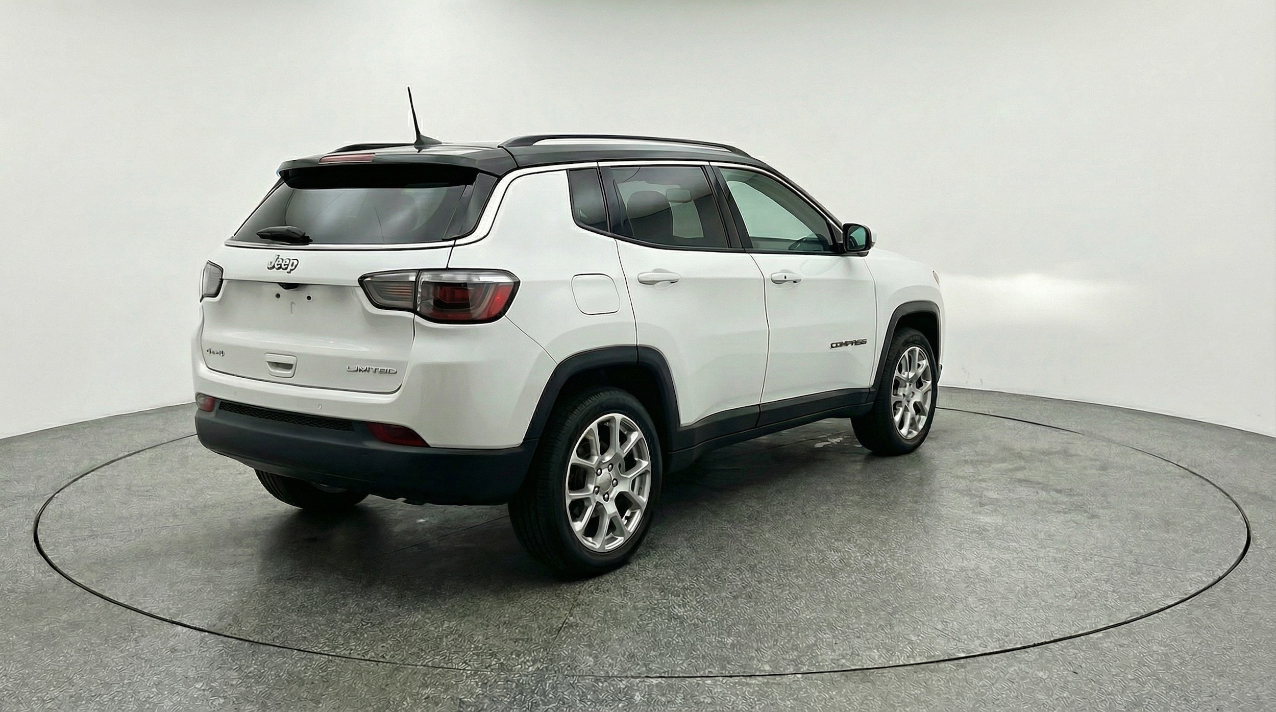 Thumbnail: 2025 Jeep Compass - 9