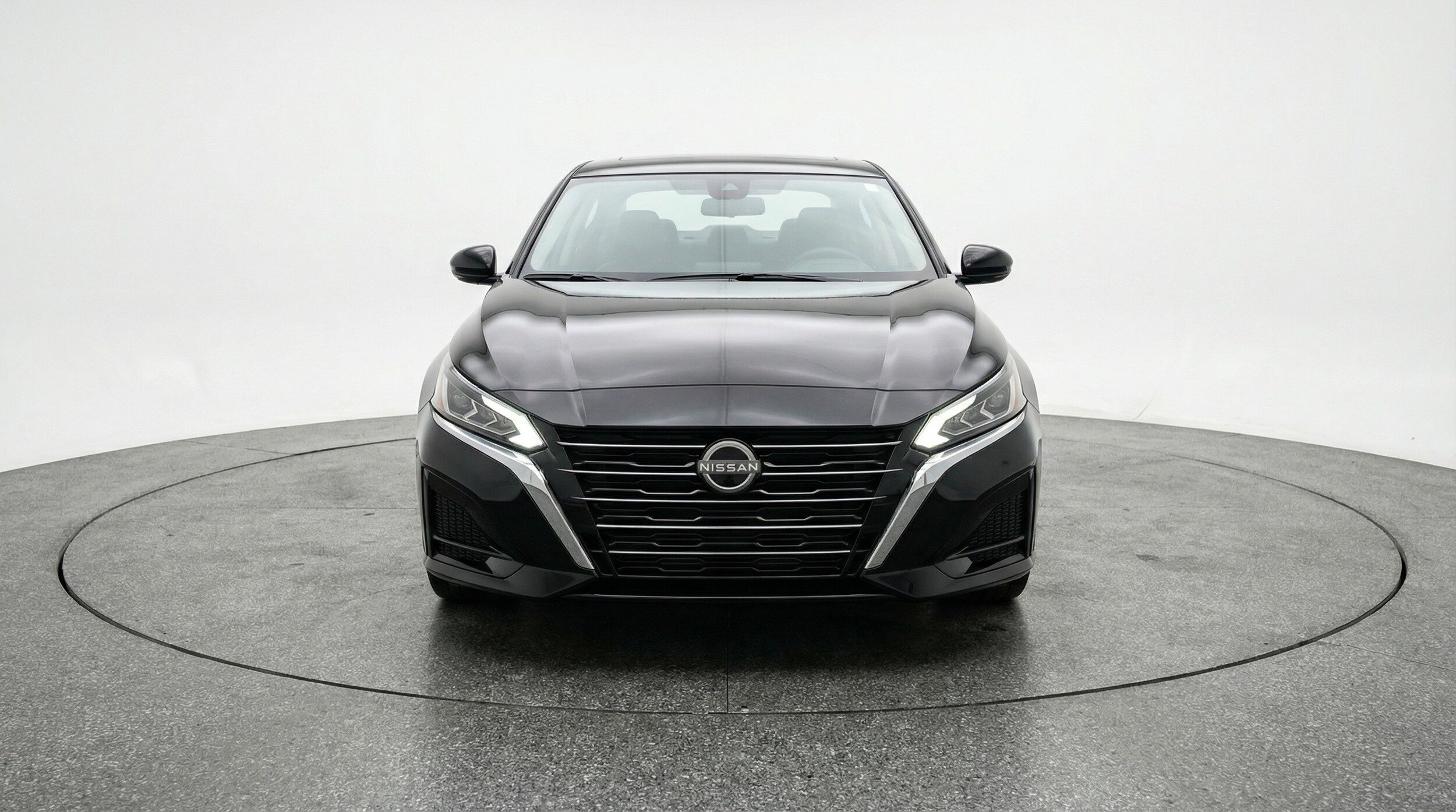 Thumbnail: 2025 Nissan Altima - 2