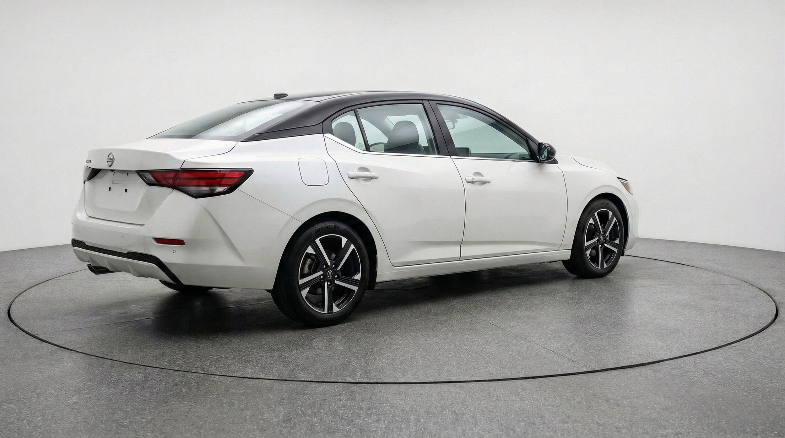 Thumbnail: 2025 Nissan Sentra - 9