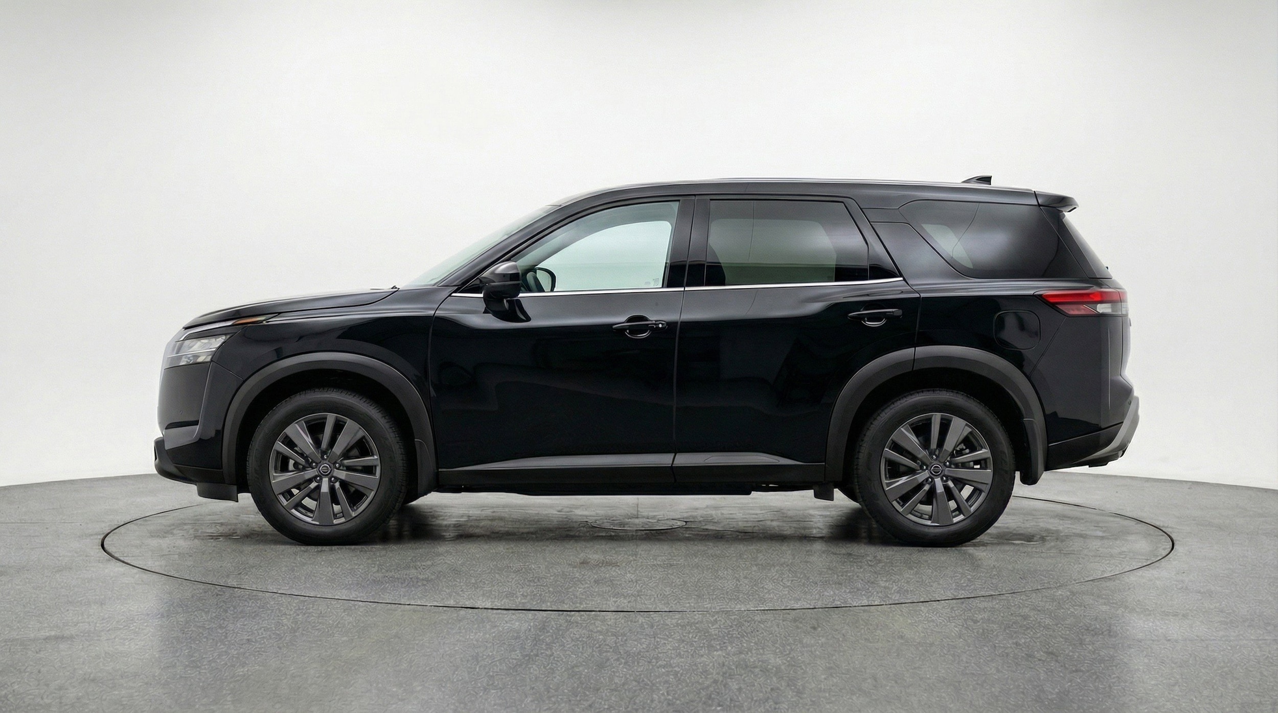 Thumbnail: 2025 Nissan Pathfinder - 5
