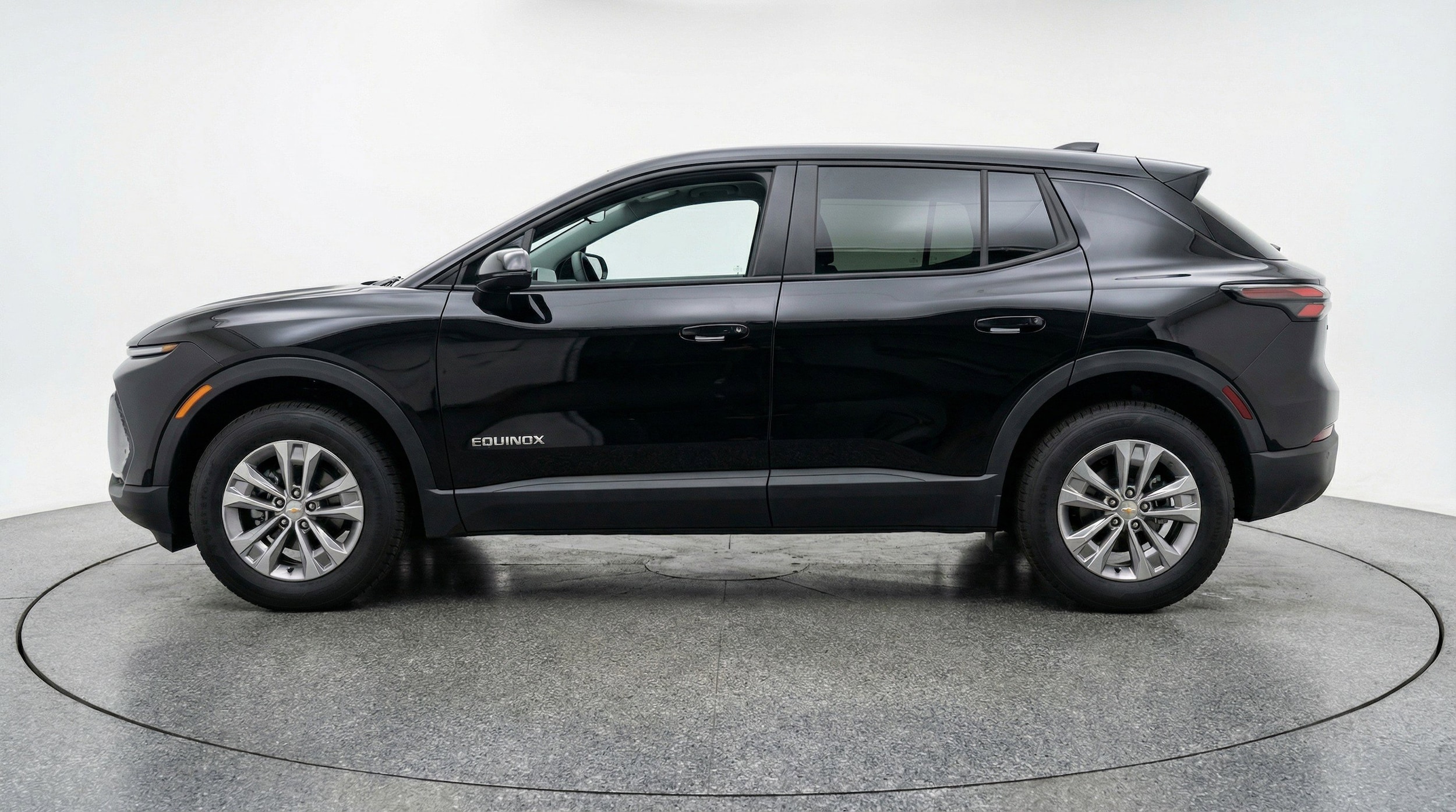 Thumbnail: 2025 Chevrolet Equinox - 5