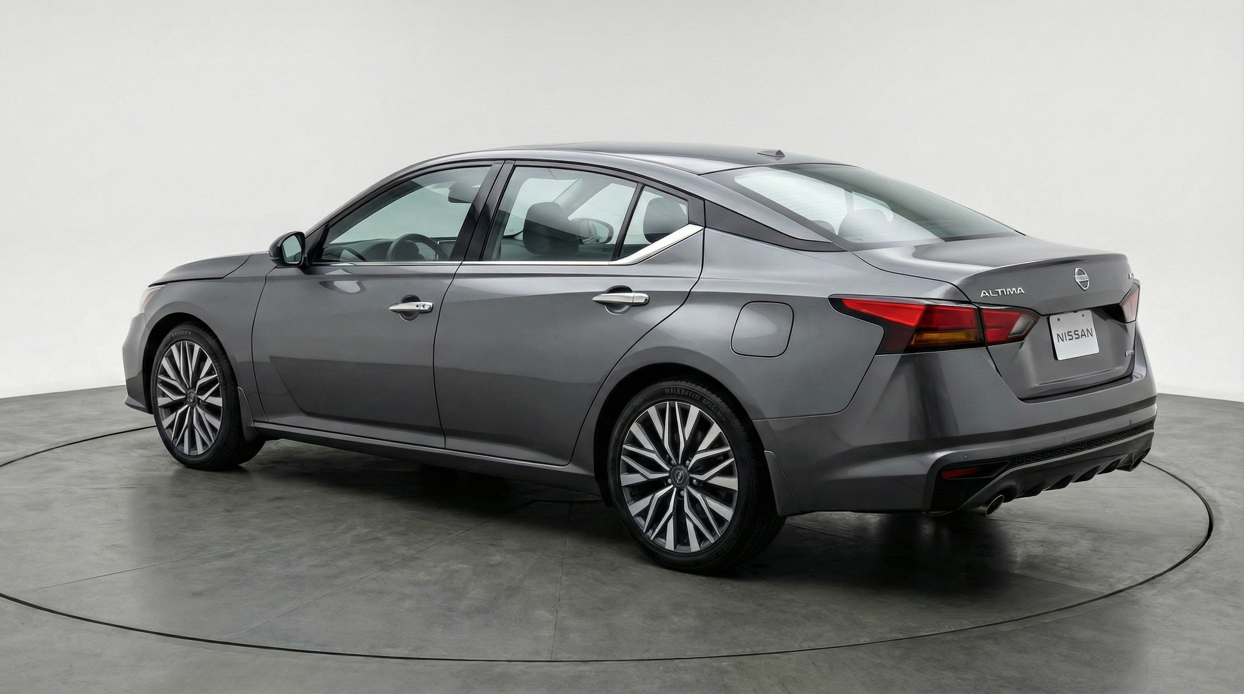 Thumbnail: 2025 Nissan Altima - 5