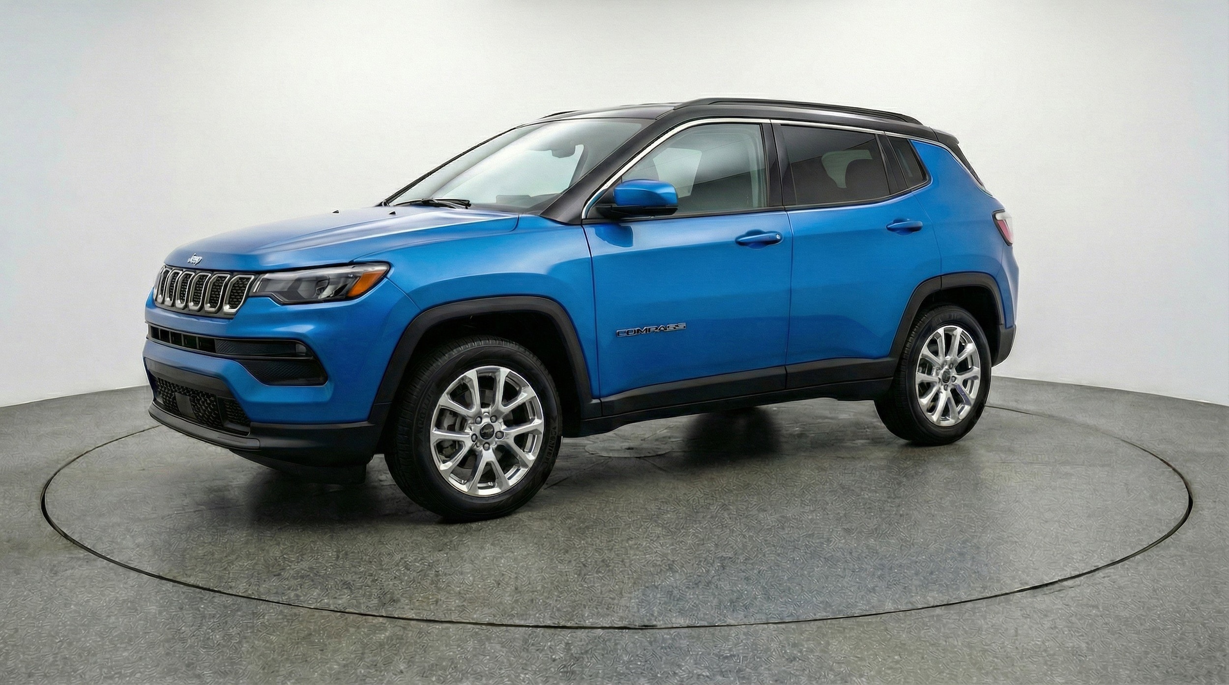 Thumbnail: 2025 Jeep Compass - 3