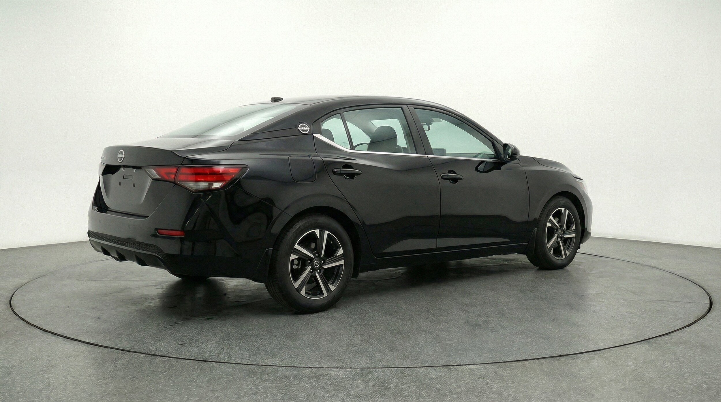 Thumbnail: 2025 Nissan Sentra - 9