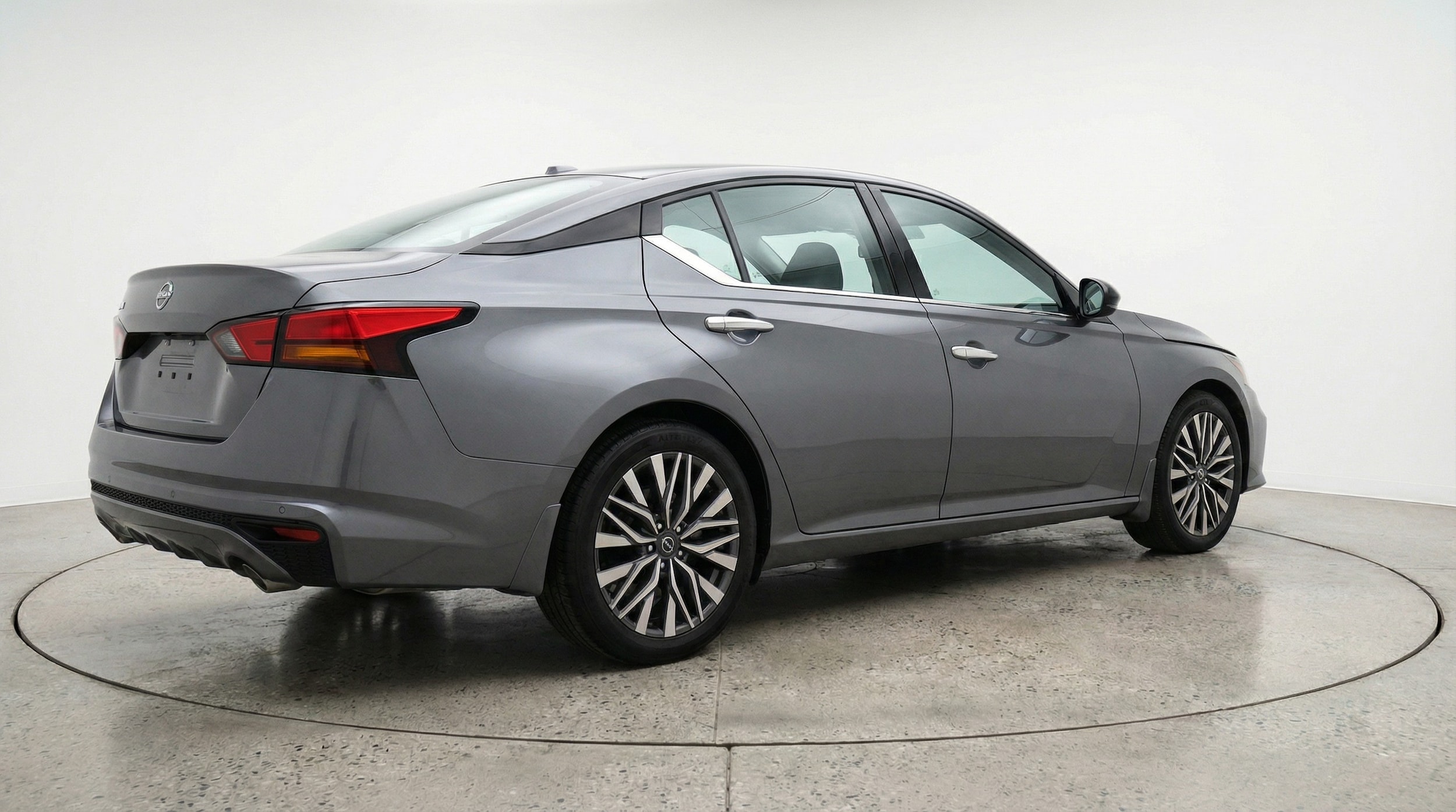 Thumbnail: 2025 Nissan Altima - 7