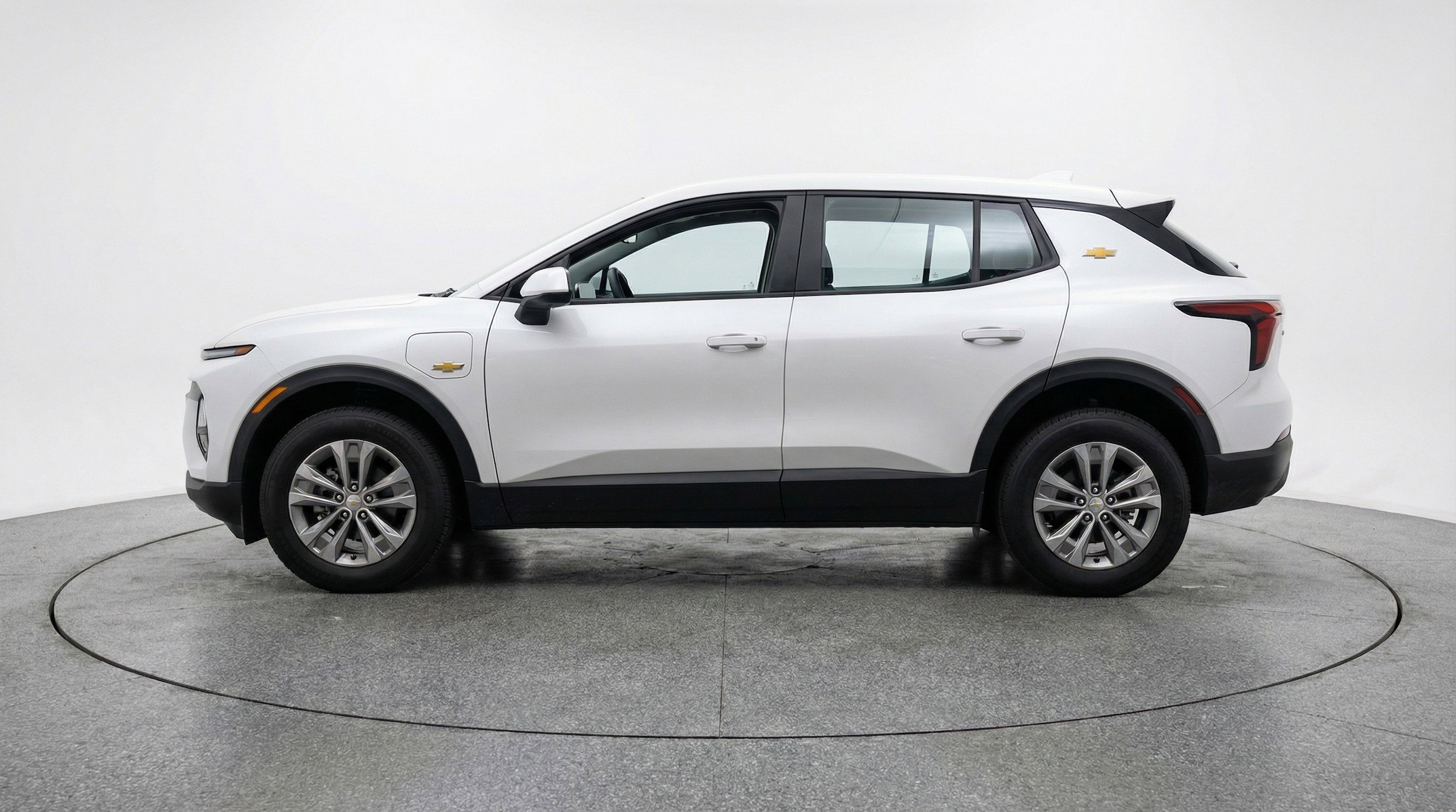 Thumbnail: 2025 Chevrolet Equinox - 5