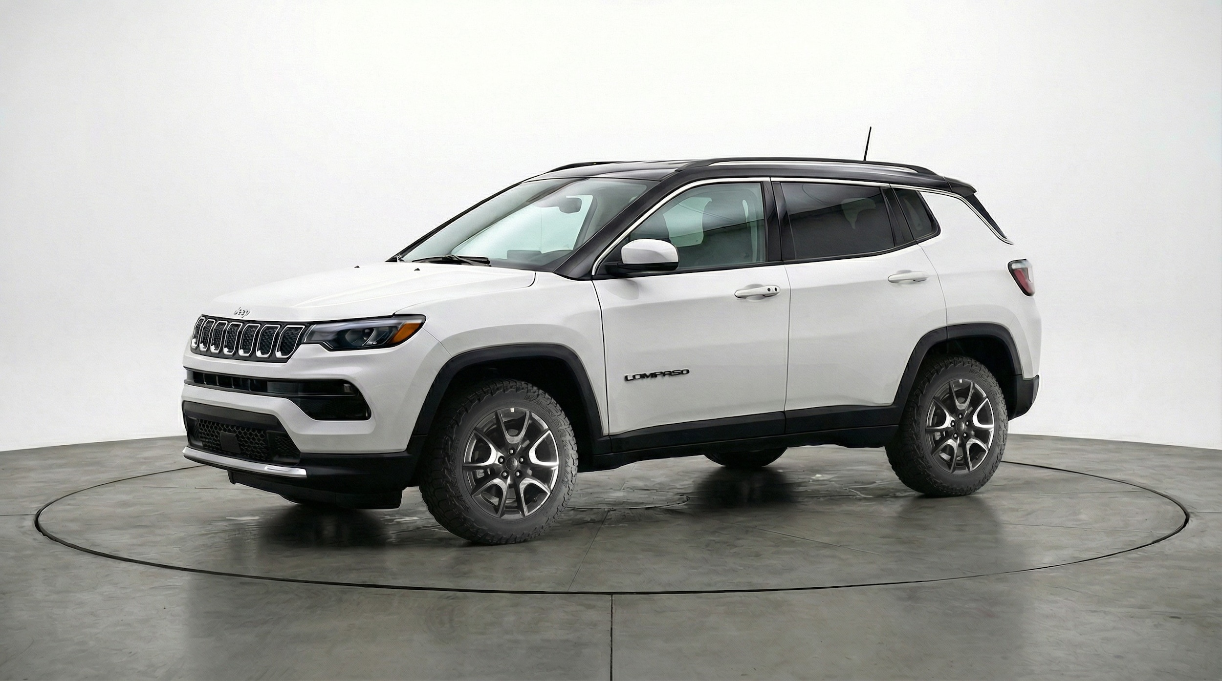 Thumbnail: 2025 Jeep Compass - 3