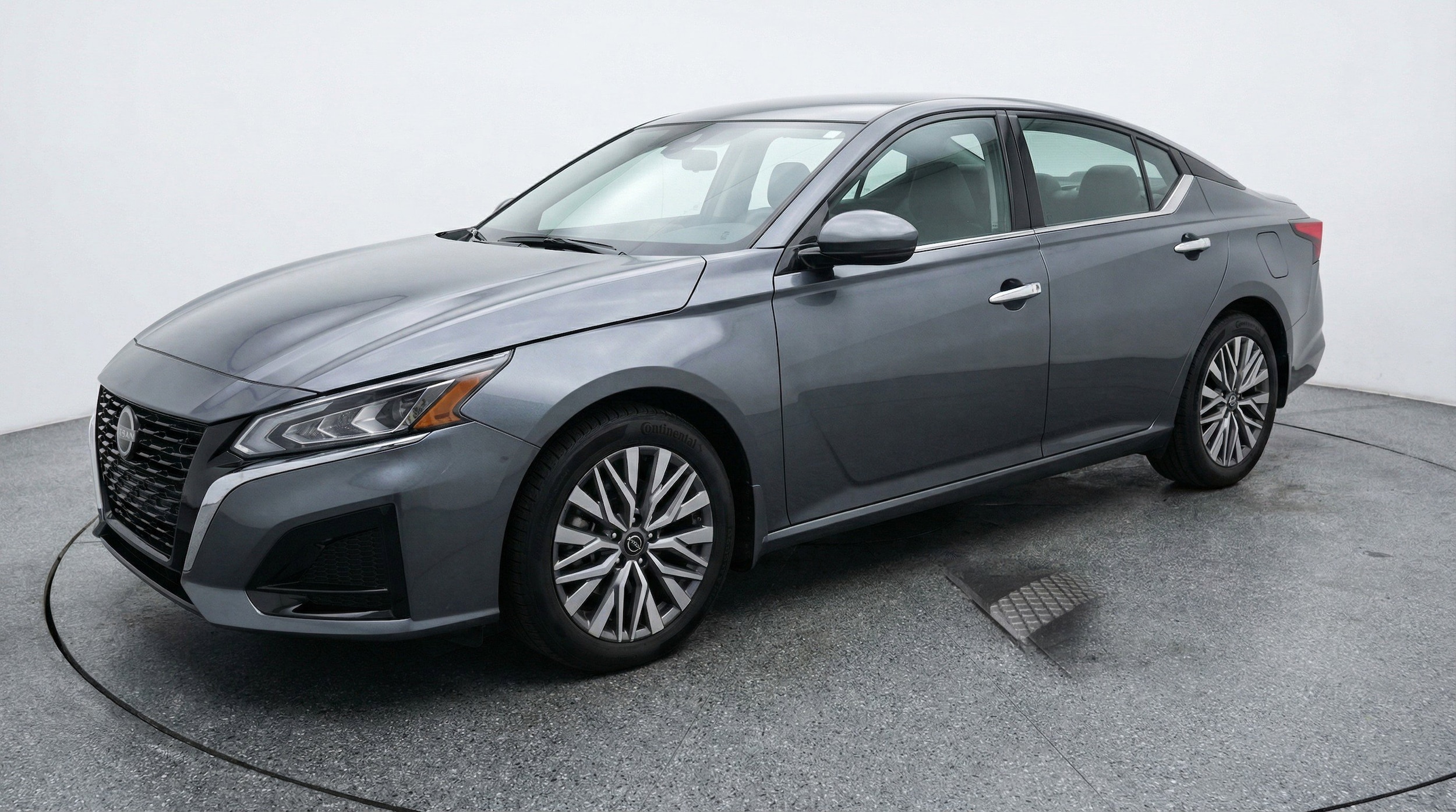 Thumbnail: 2025 Nissan Altima - 3