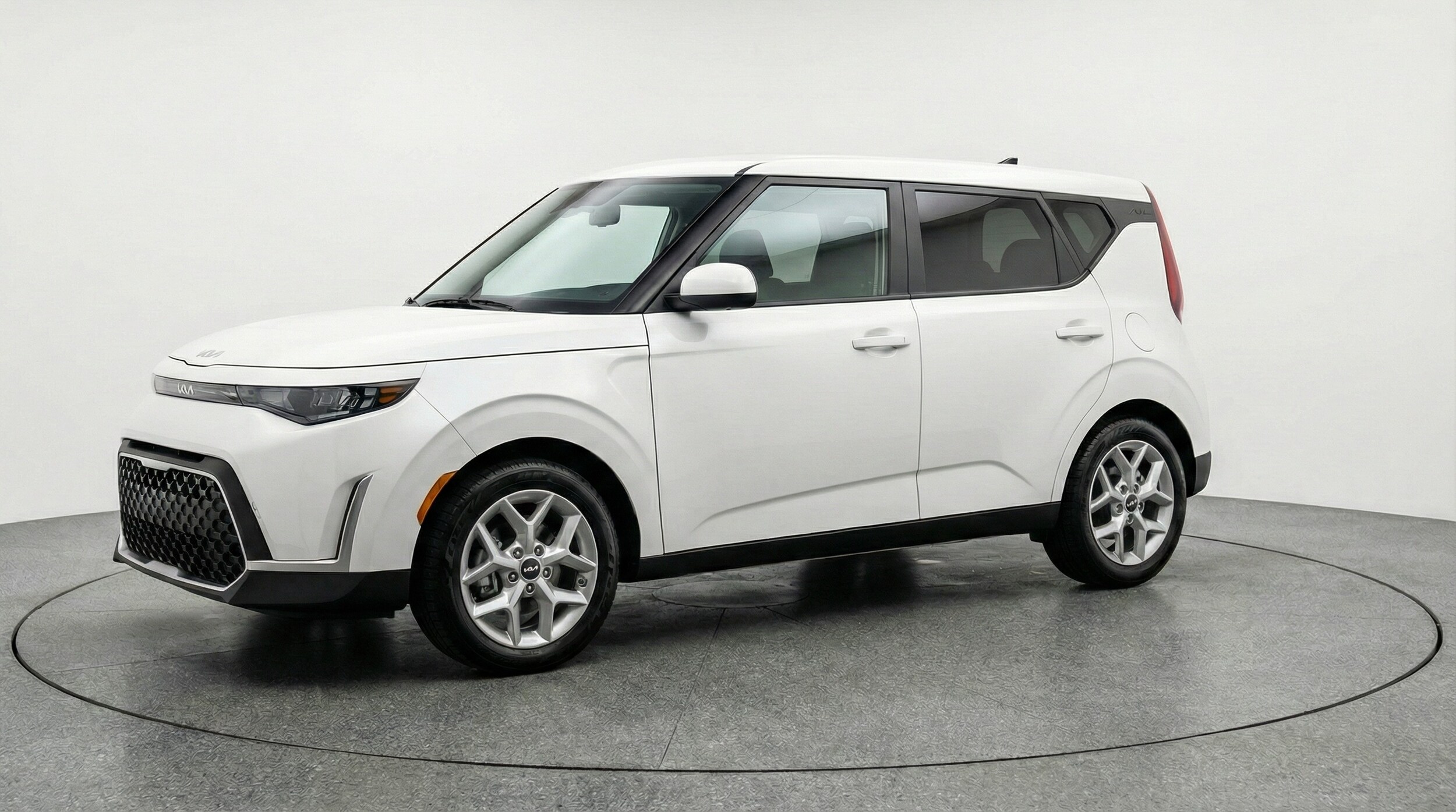 Thumbnail: 2025 Kia Soul - 3