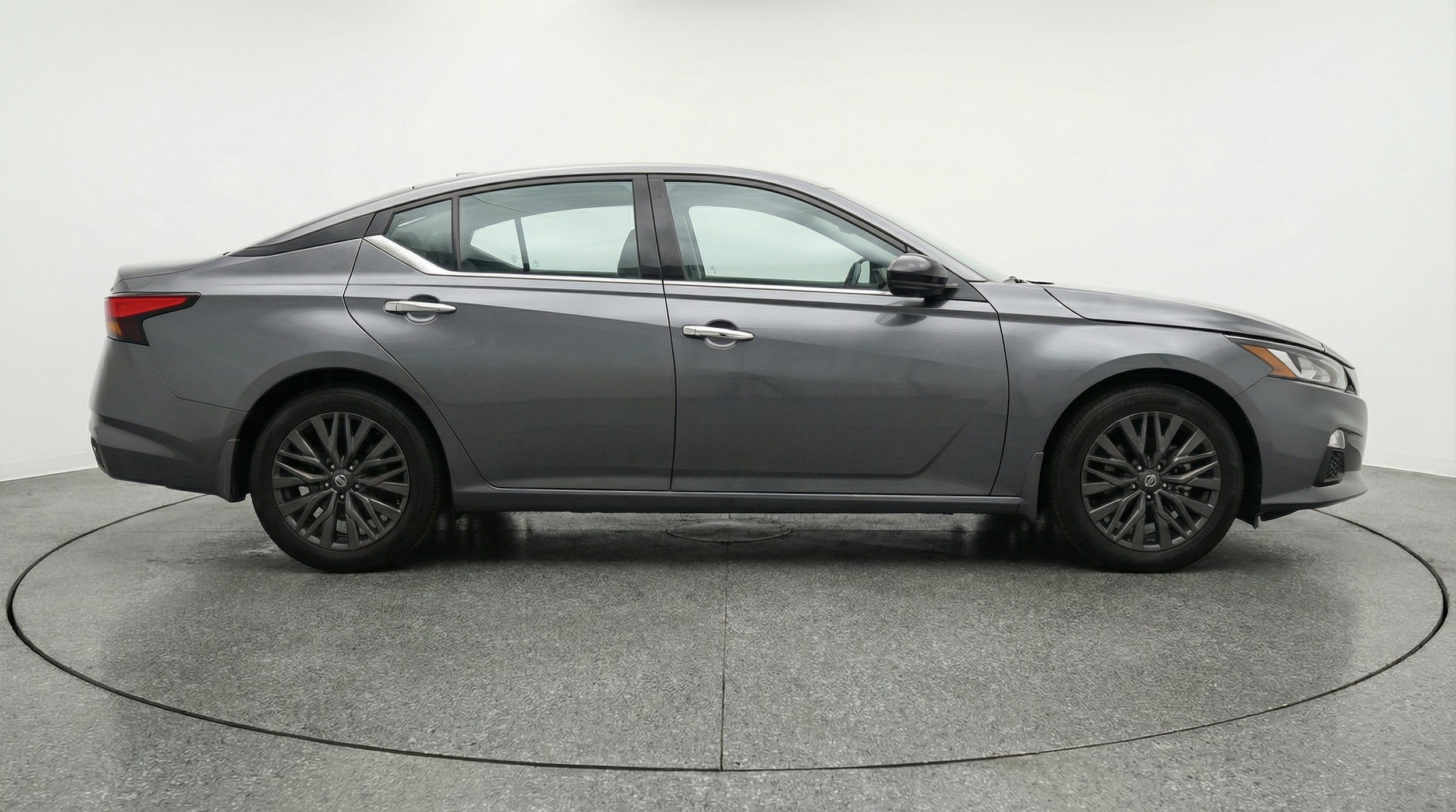 Thumbnail: 2025 Nissan Altima - 8