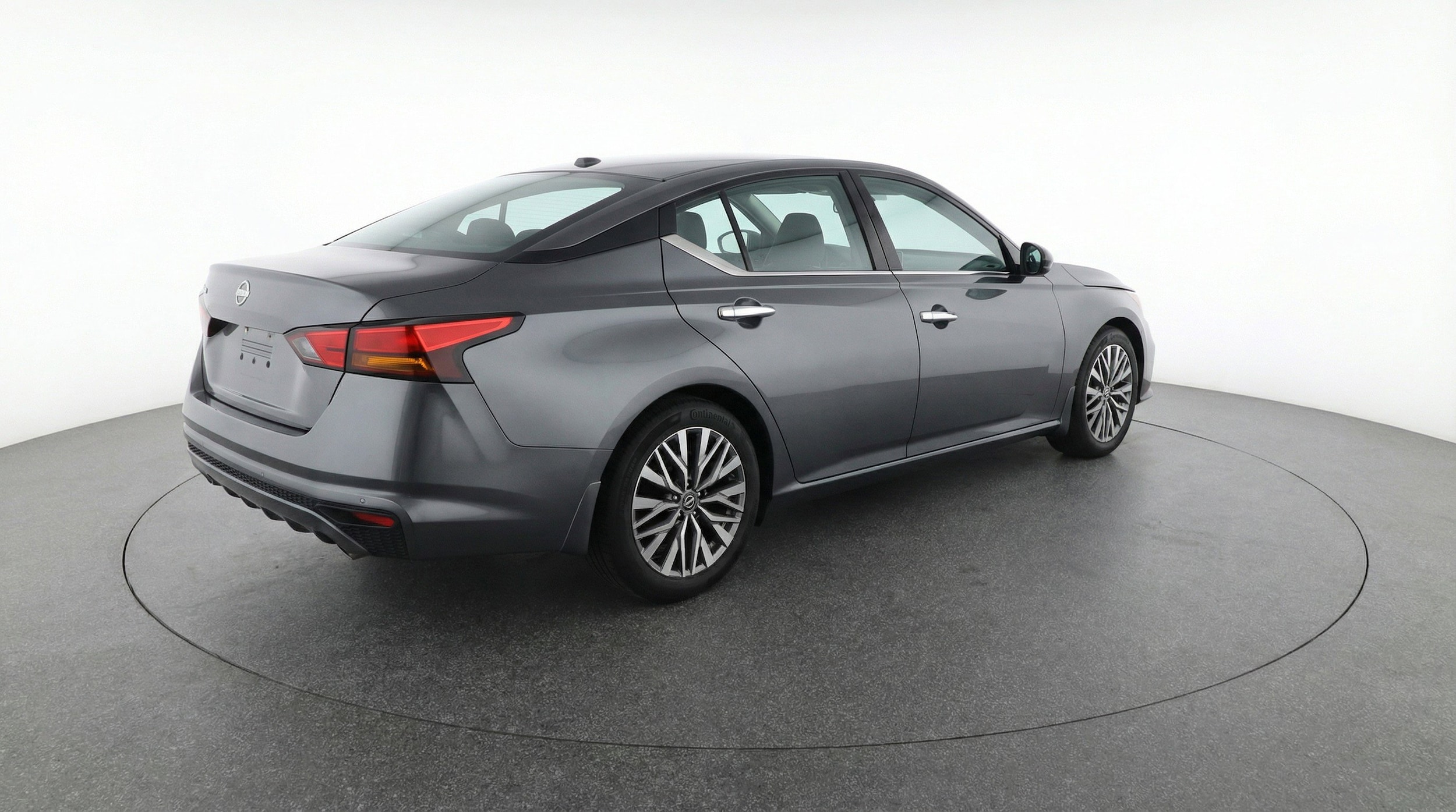 Thumbnail: 2025 Nissan Altima - 9