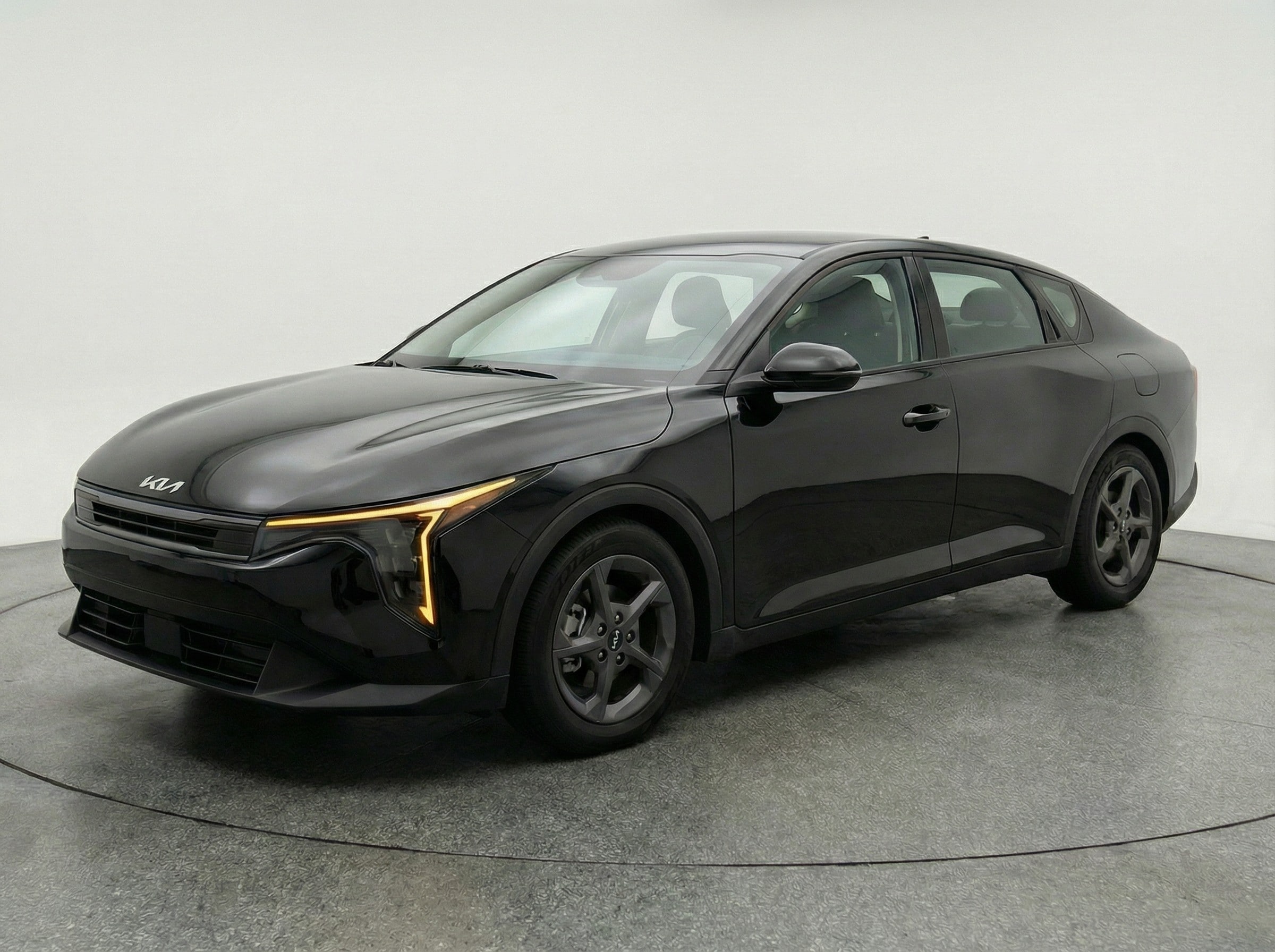 Thumbnail: 2025 Kia K4 - 3