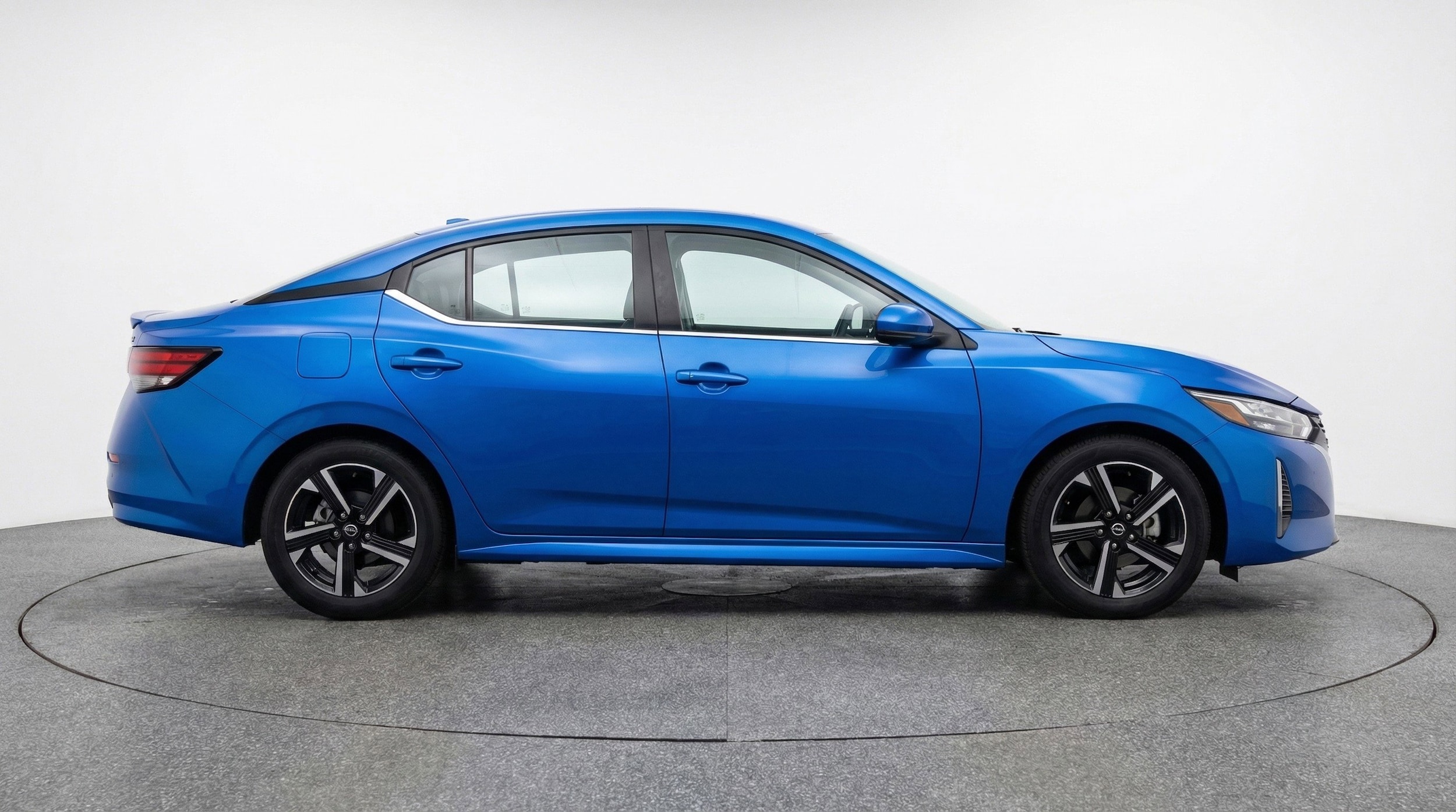 Thumbnail: 2025 Nissan Sentra - 11