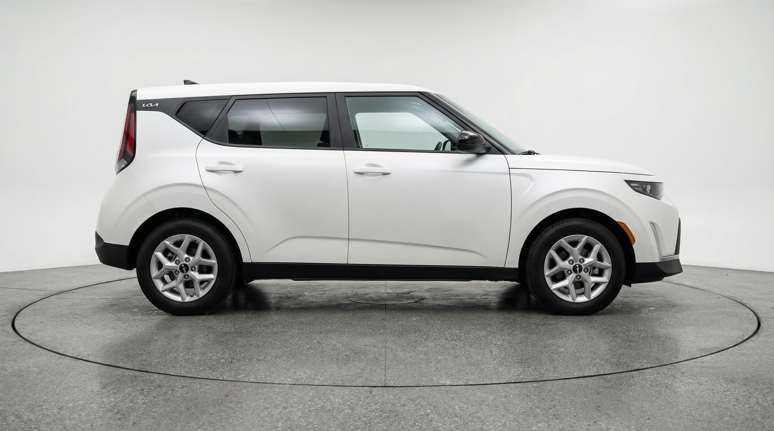 Thumbnail: 2025 Kia Soul - 8