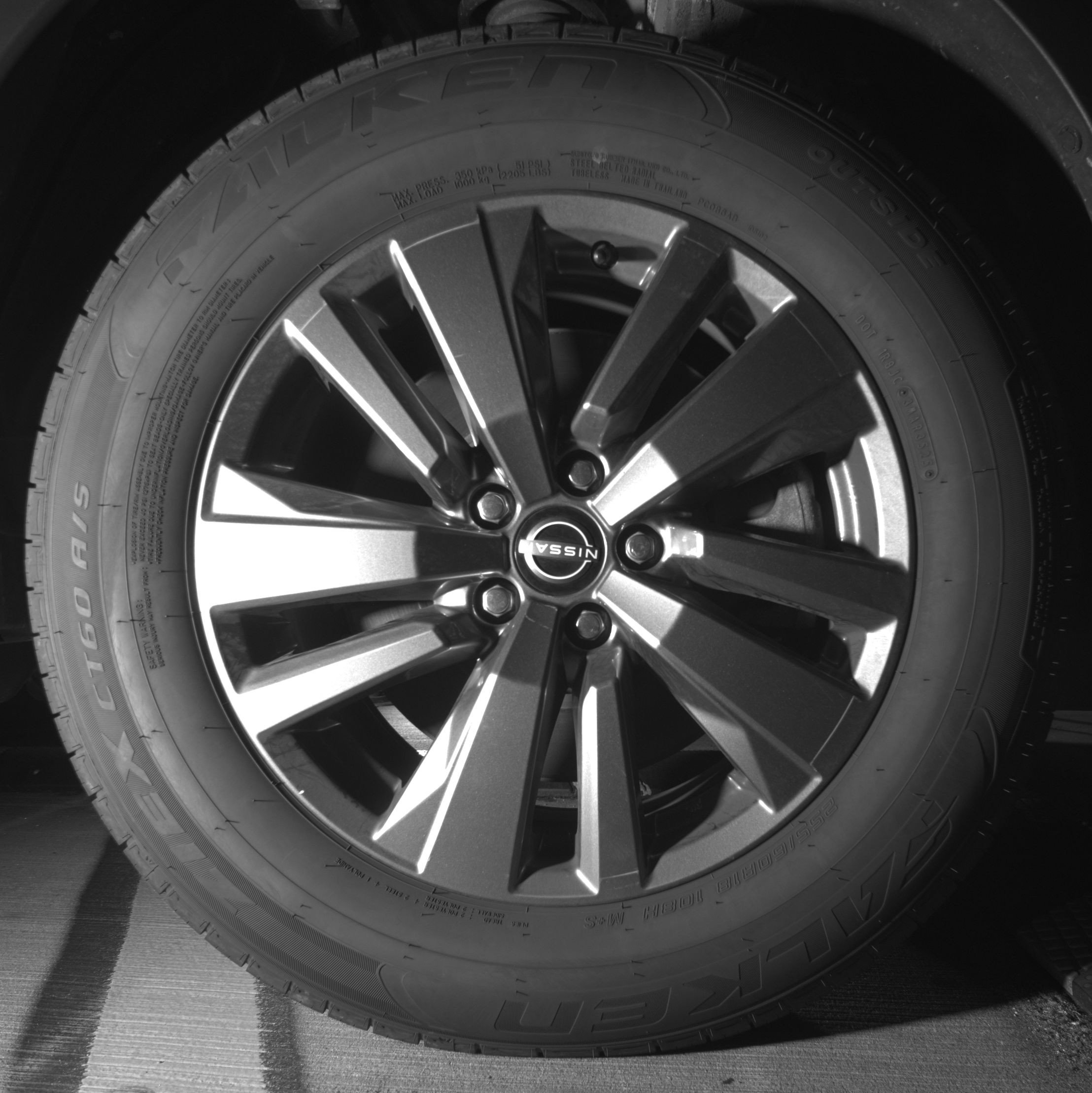 Thumbnail: 2025 Nissan Pathfinder - 13