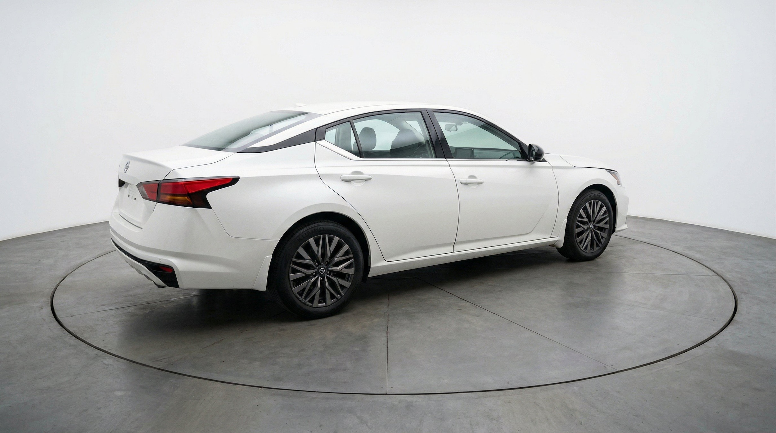 Thumbnail: 2026 Nissan Altima - 9