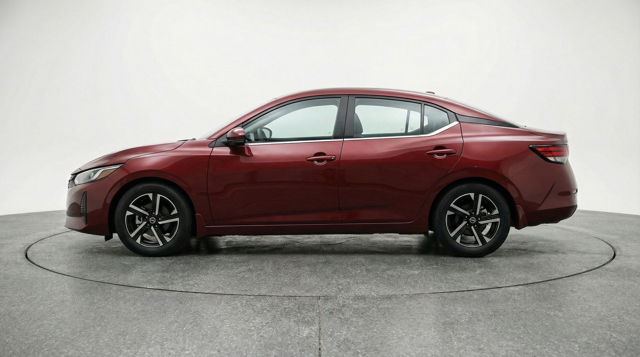 Thumbnail: 2025 Nissan Sentra - 5