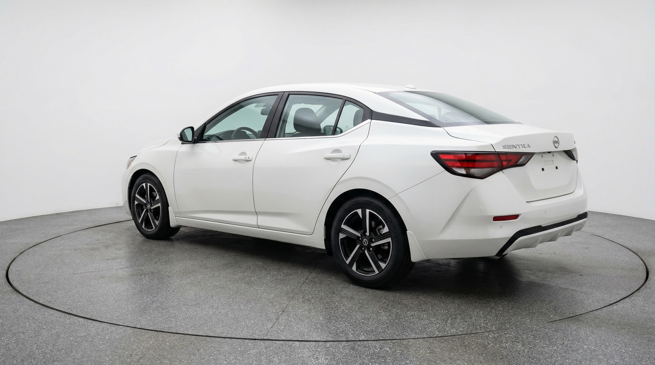 Thumbnail: 2025 Nissan Sentra - 5