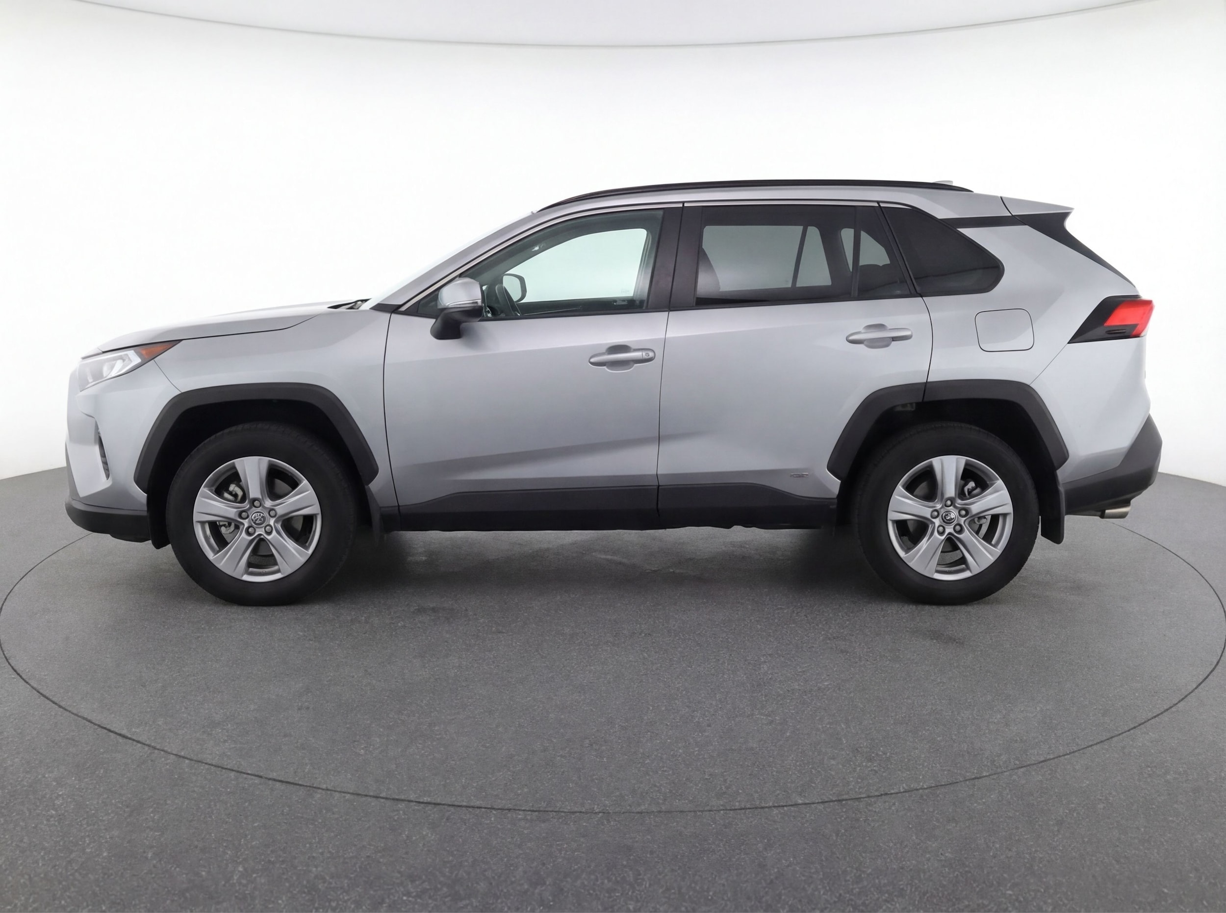 Thumbnail: 2025 Toyota RAV4 - 4