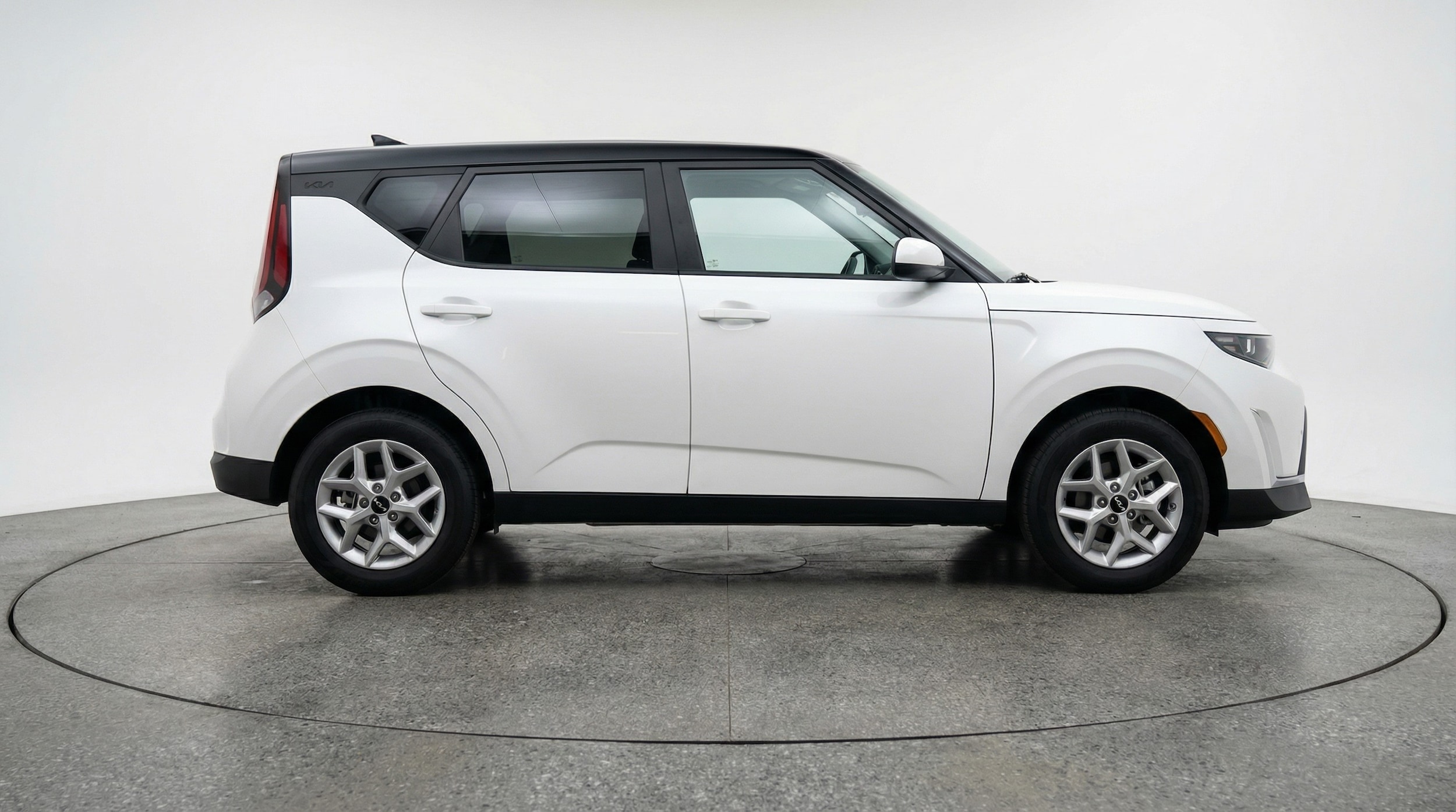 Thumbnail: 2025 Kia Soul - 8