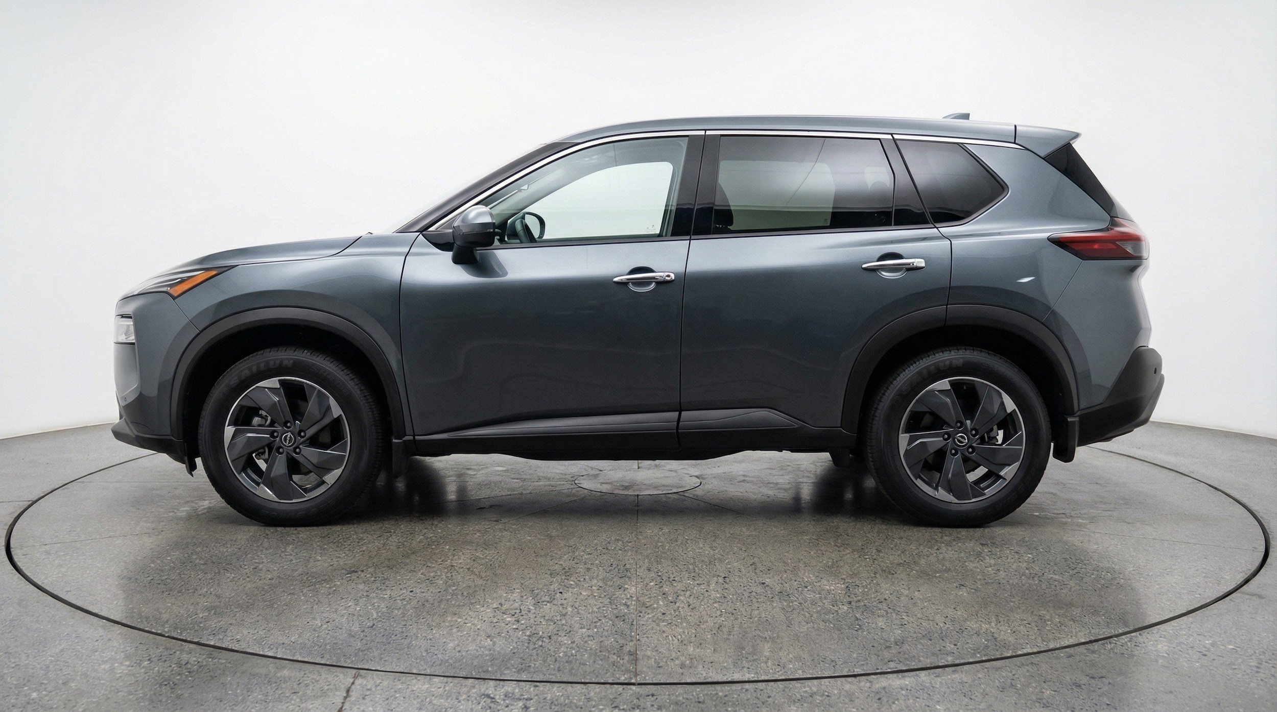 Thumbnail: 2025 Nissan Rogue - 5