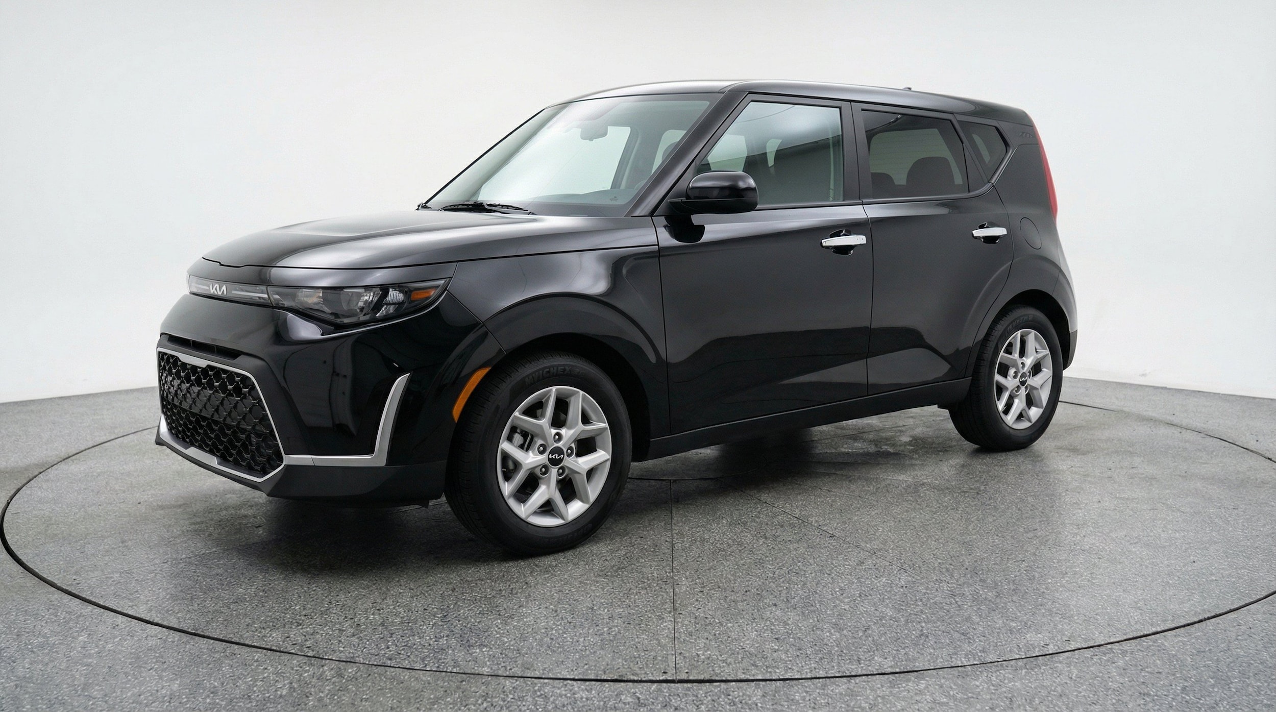 Thumbnail: 2025 Kia Soul - 3