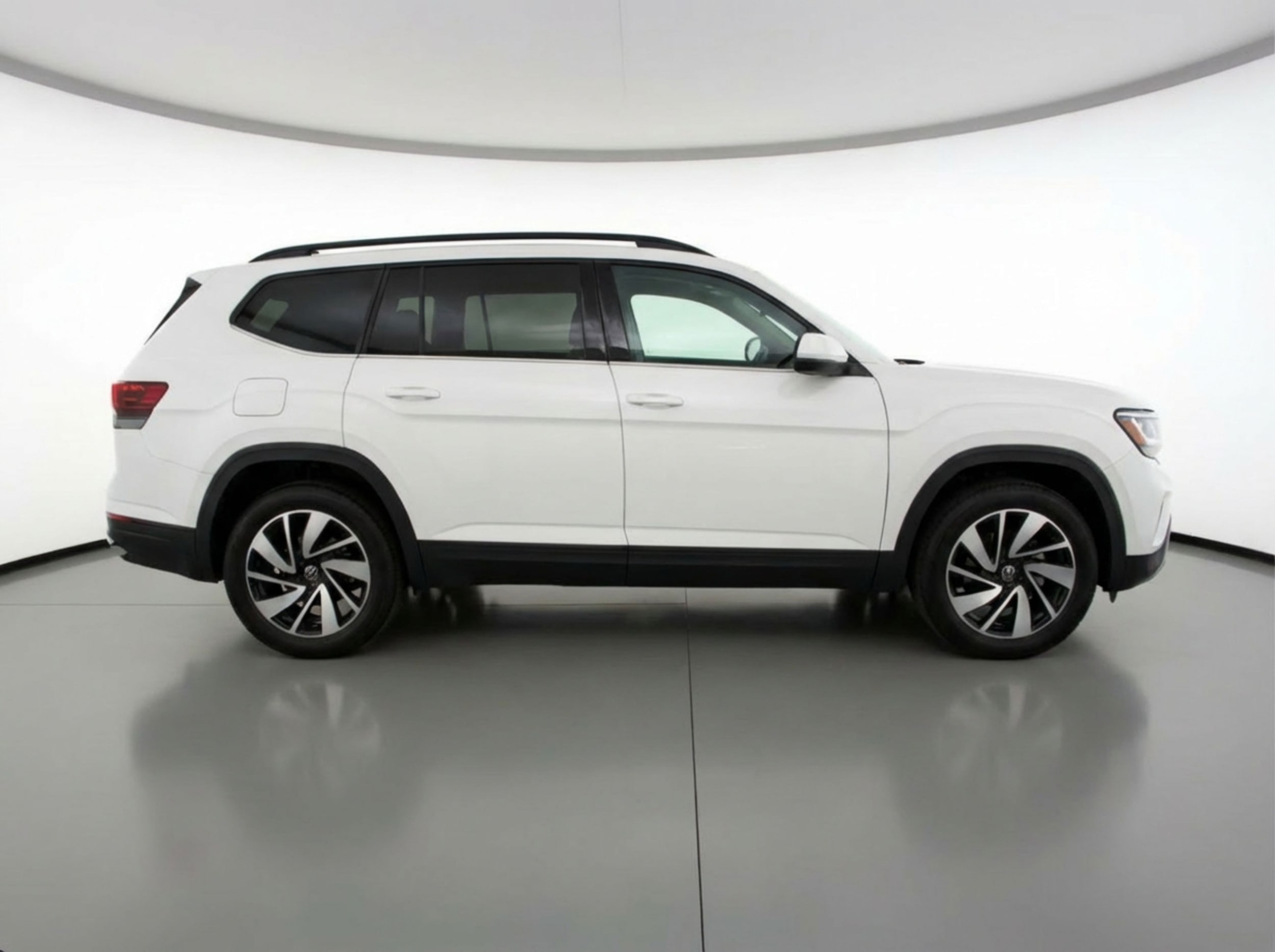 Thumbnail: 2025 Volkswagen Atlas - 8
