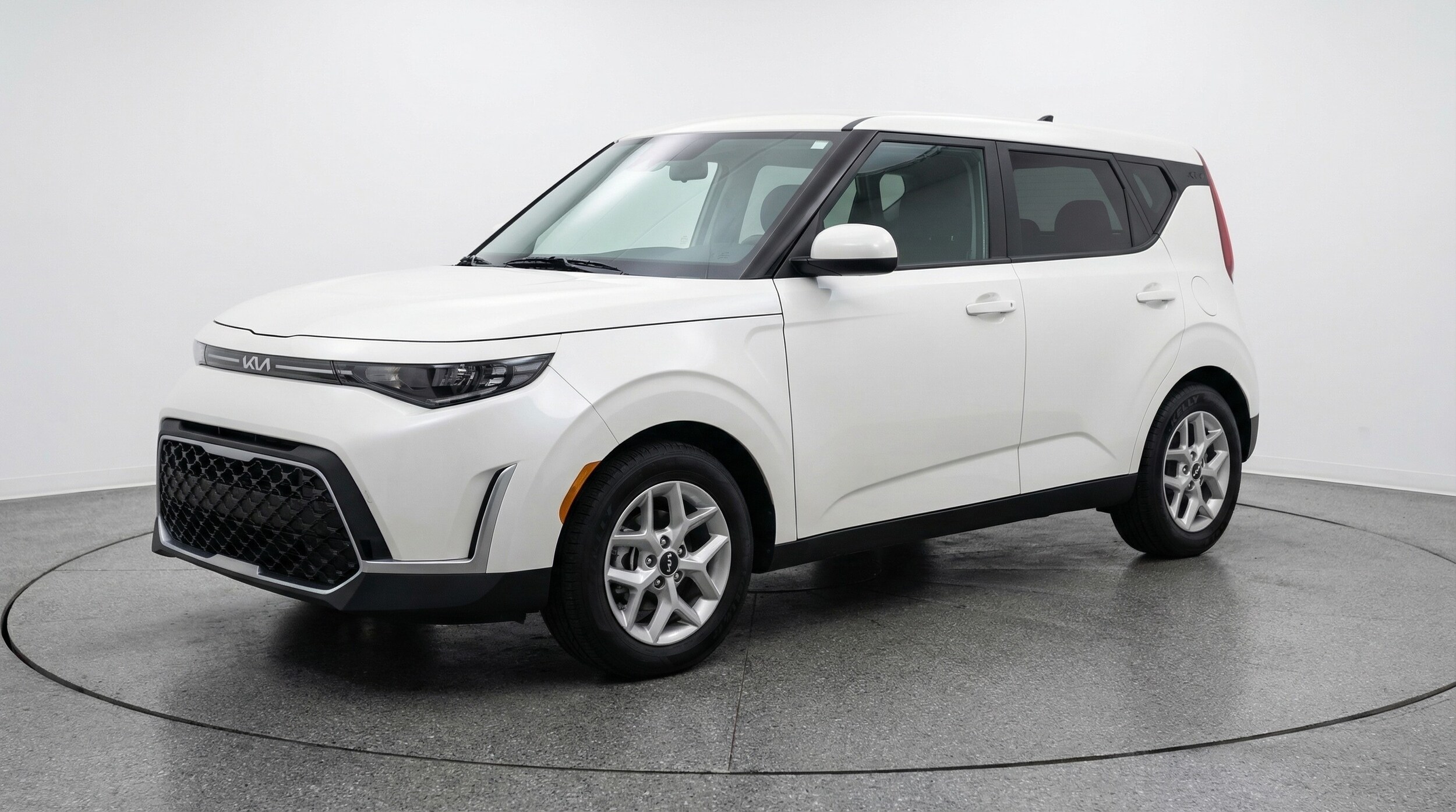 Thumbnail: 2025 Kia Soul - 3