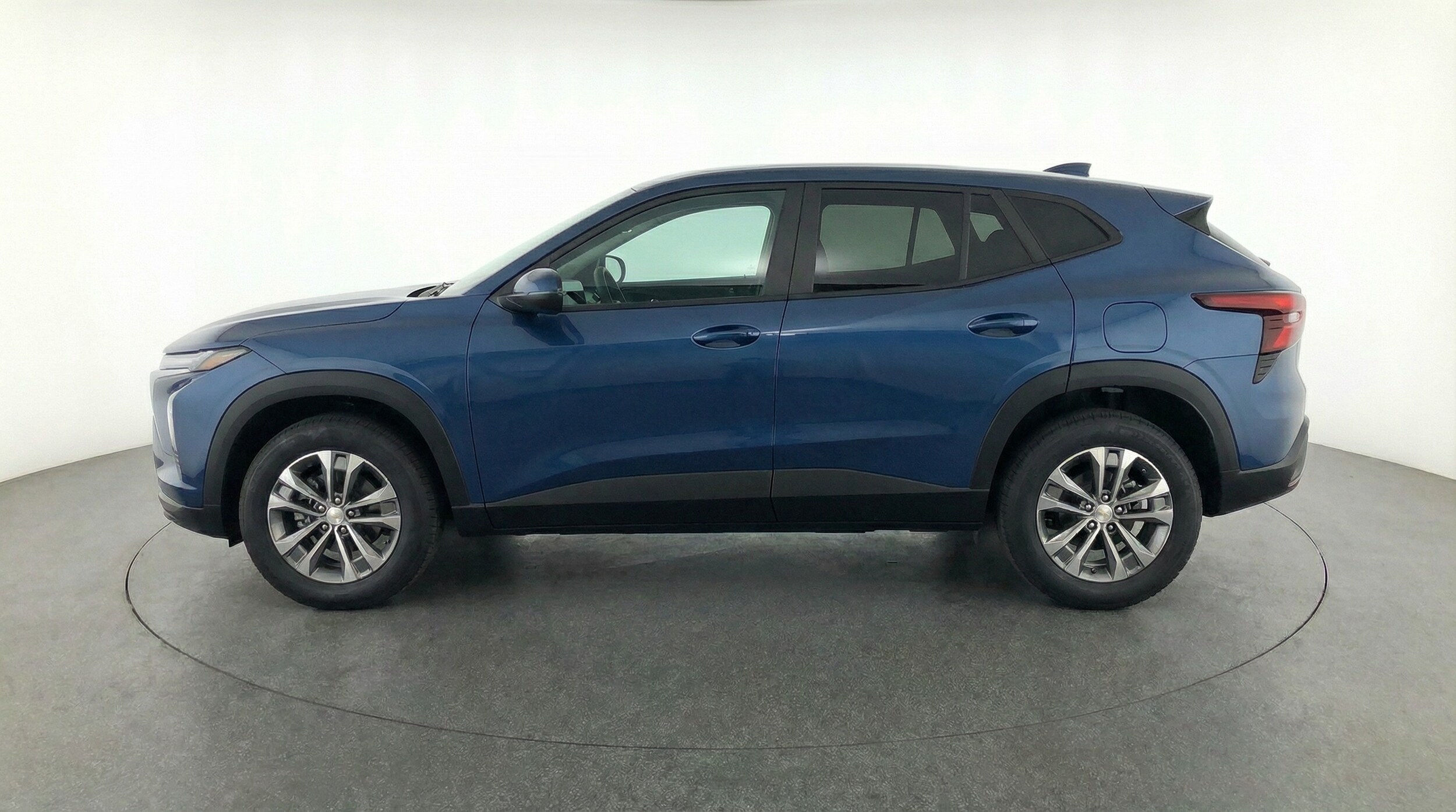 Thumbnail: 2025 Chevrolet Equinox - 4