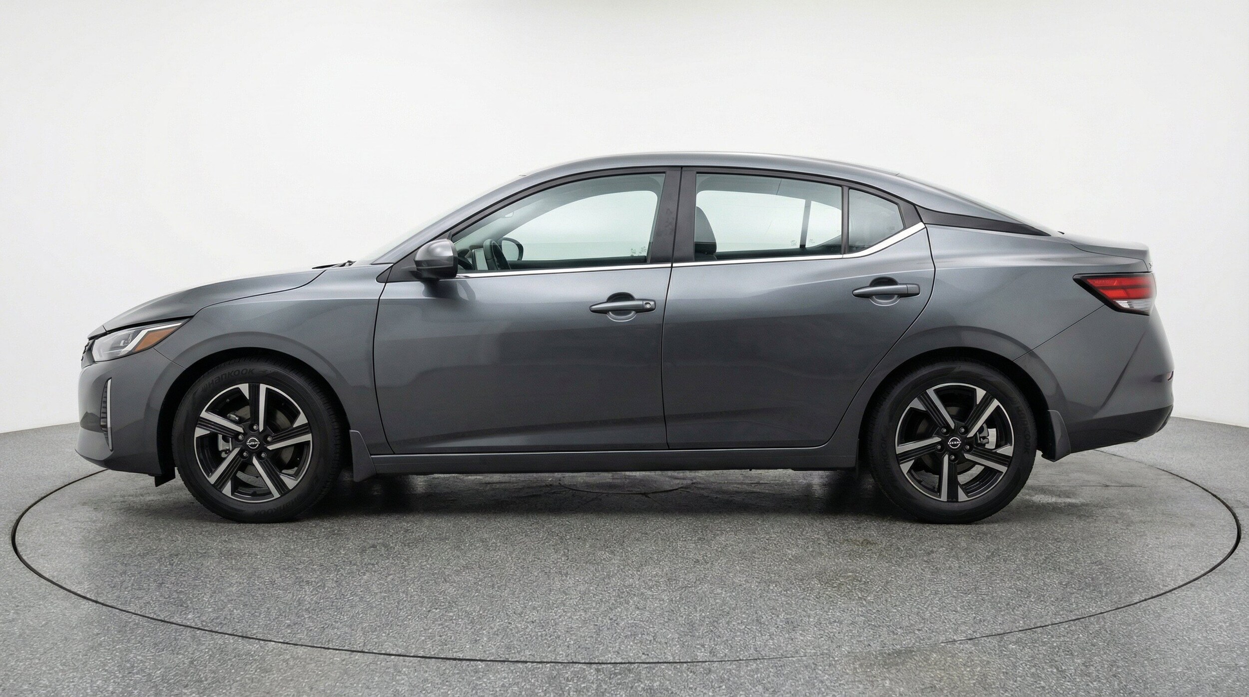 Thumbnail: 2025 Nissan Sentra - 5