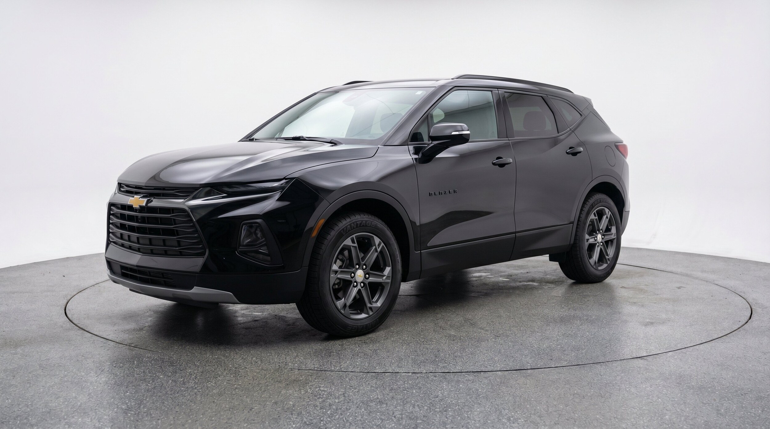 Thumbnail: 2025 Chevrolet Blazer - 3