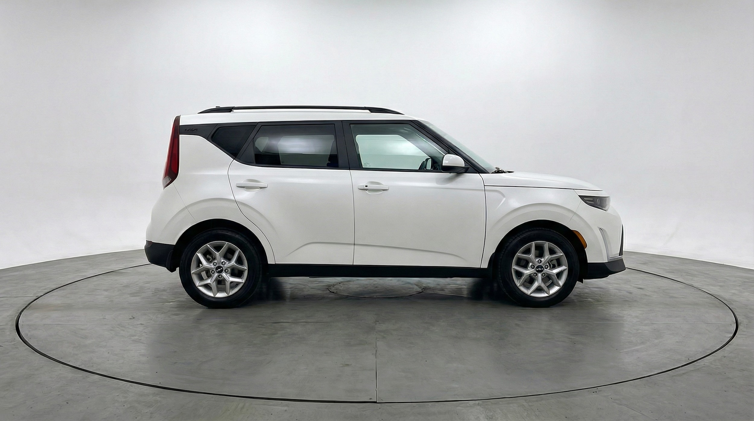 Thumbnail: 2025 Kia Soul - 8