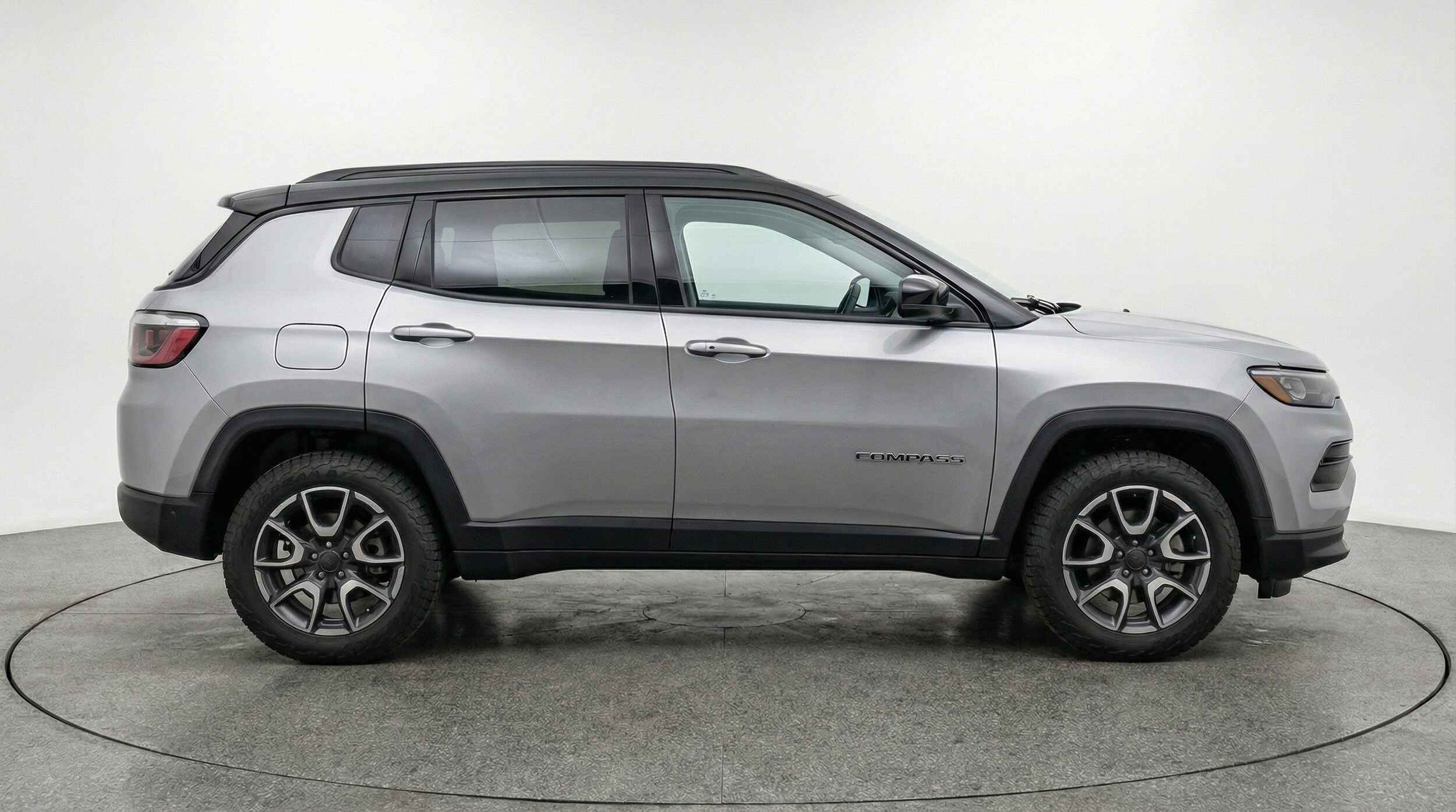 Thumbnail: 2025 Jeep Compass - 10