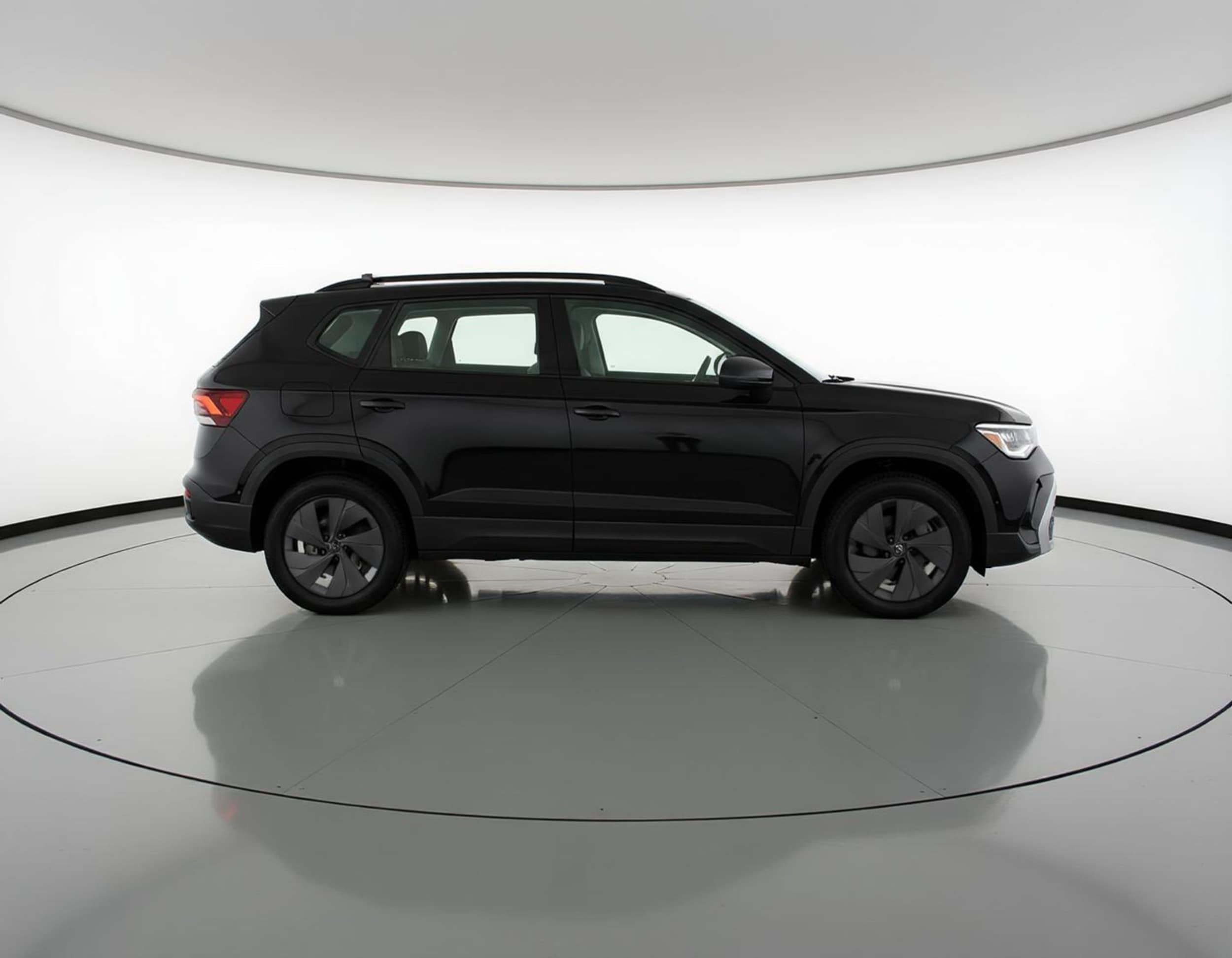 Thumbnail: 2025 Volkswagen Taos - 8