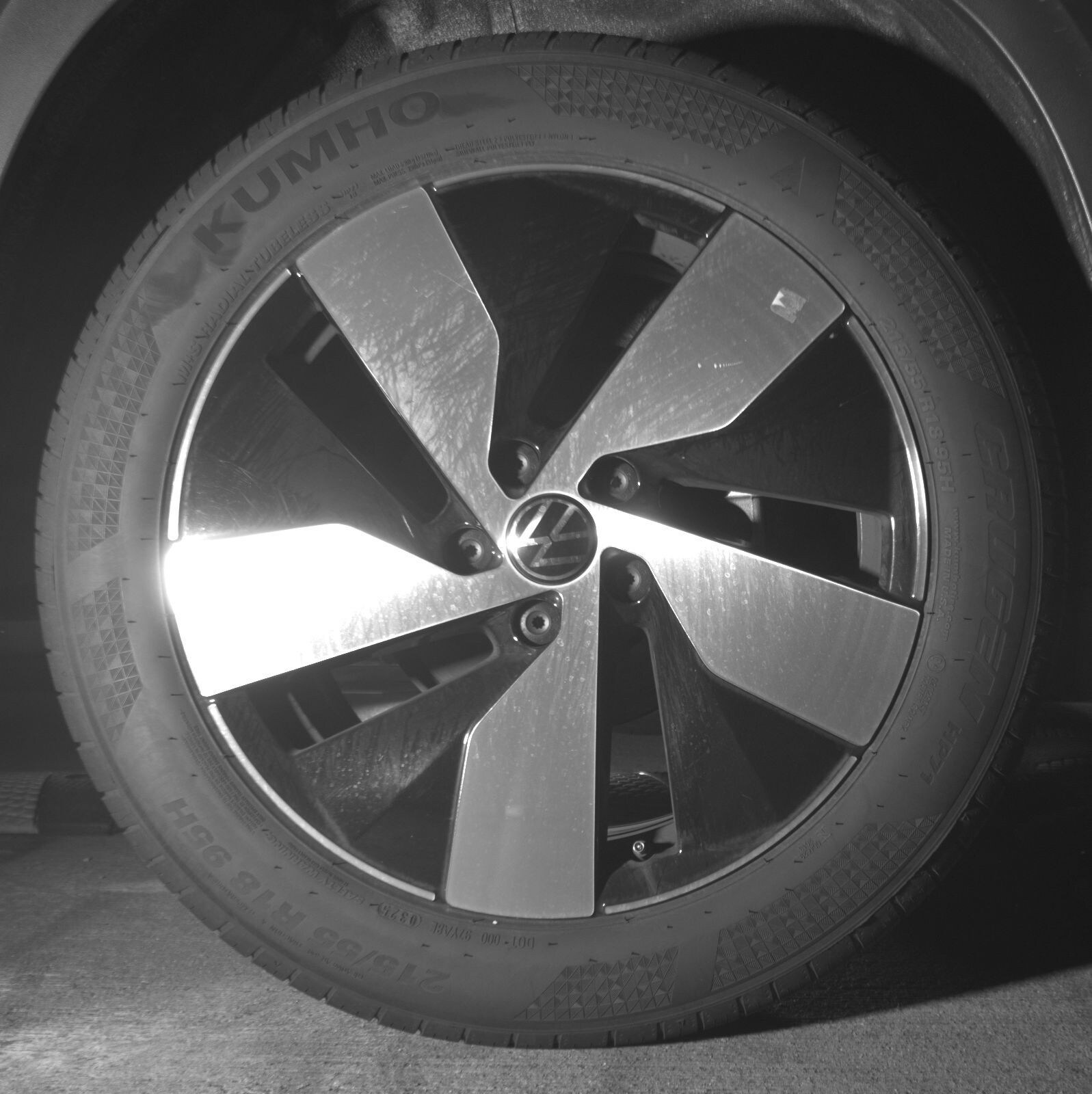 Thumbnail: 2025 Volkswagen Taos - 12